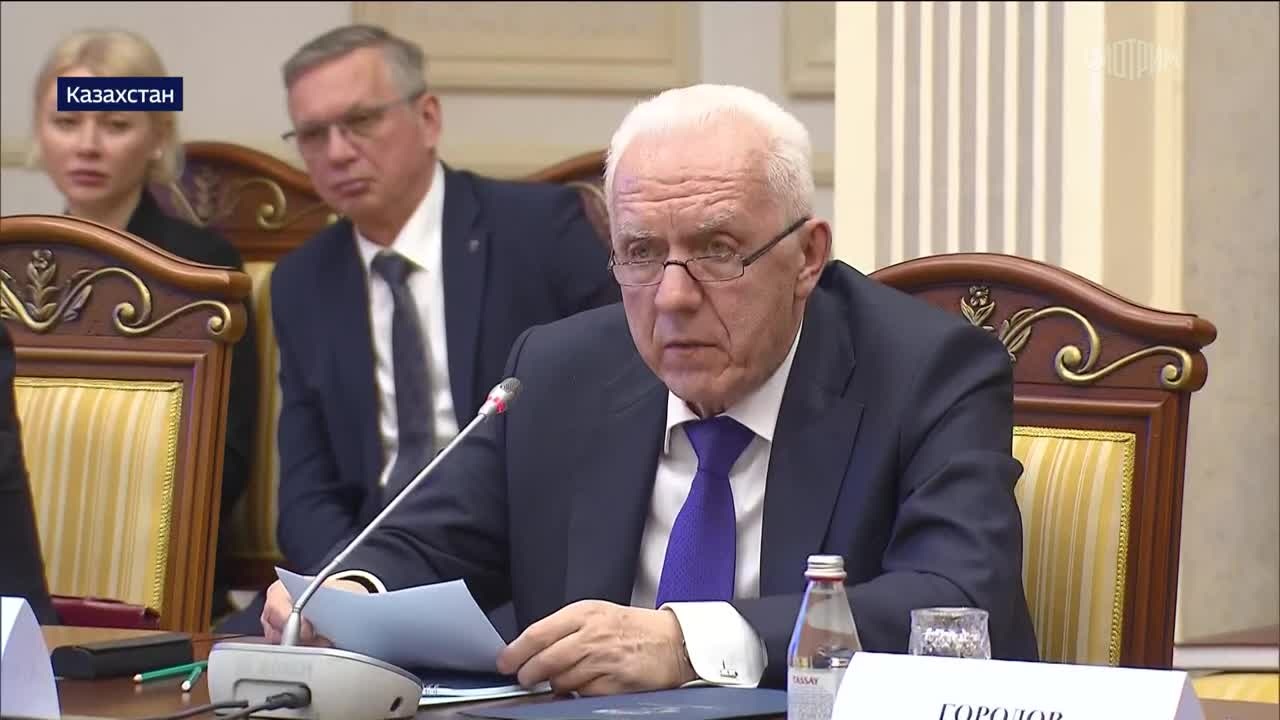 Александр Гуцан прибыл с рабочим визитом в Астану