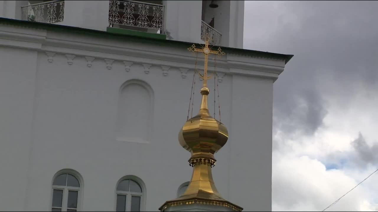 Митрополит Димитрий провел праздничное богослужение в Благовещенском соборе Тюмени