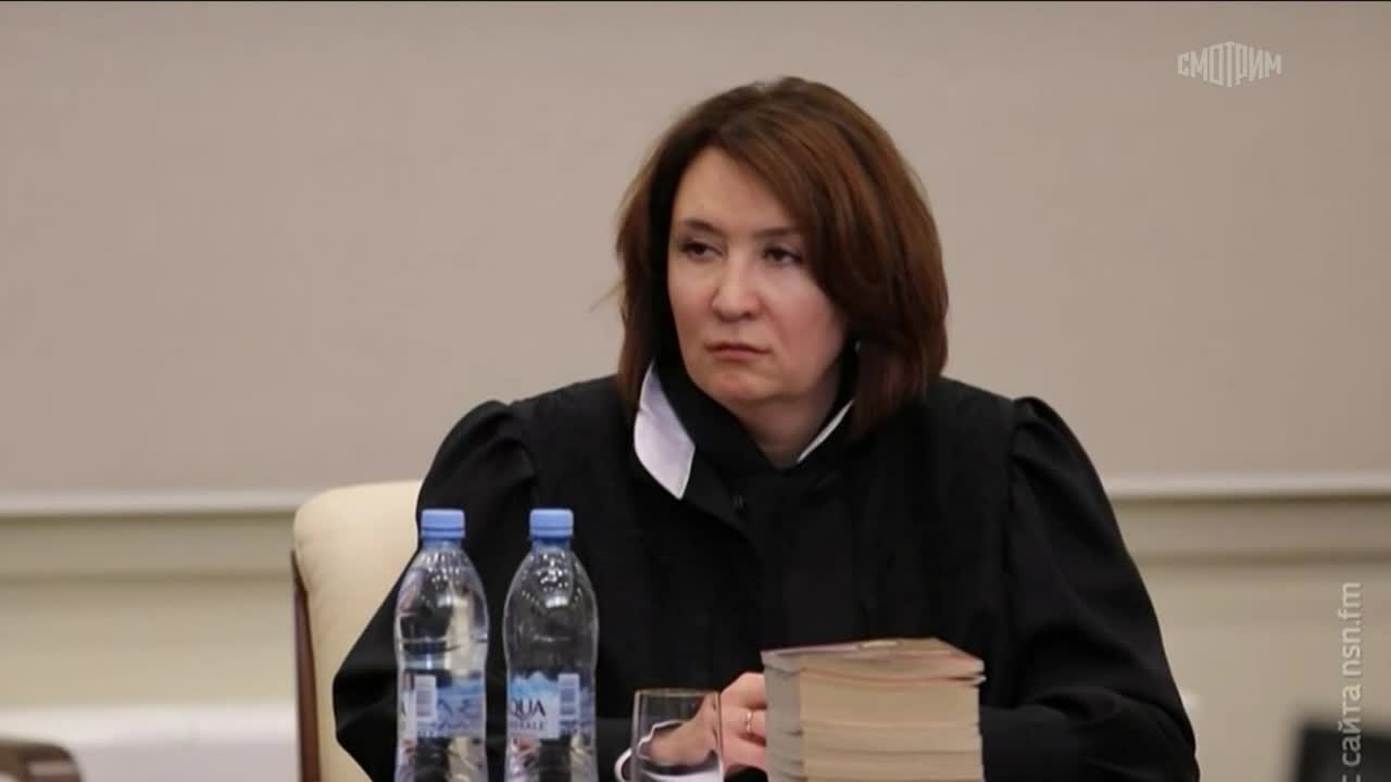 Суд наложил арест на имущество бывшей судьи Елены Хахалевой
