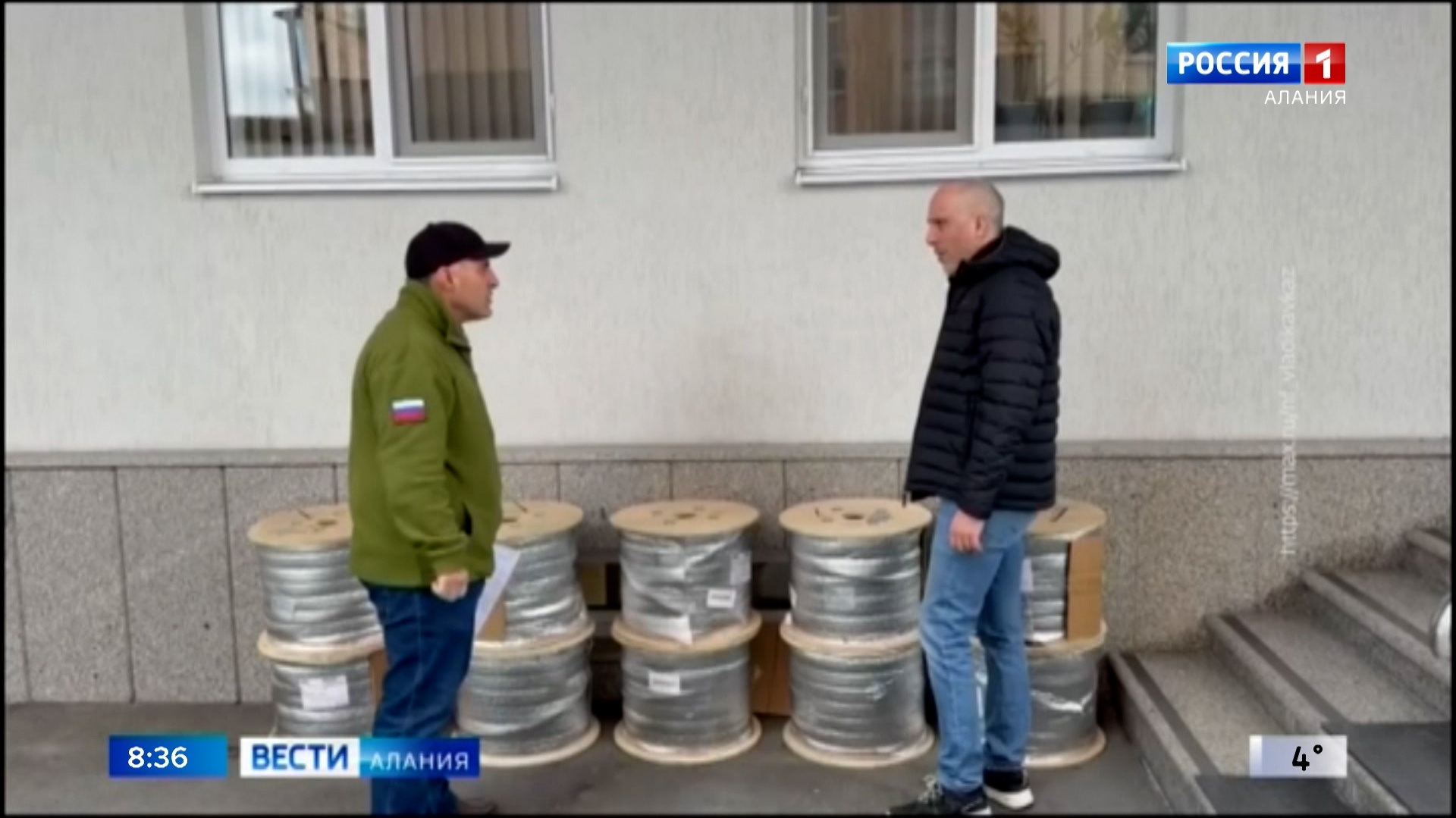 Специальный оптоволоконный кабель доставит бойцам на передовую представитель Народного фронта, депутат Андрей Попов