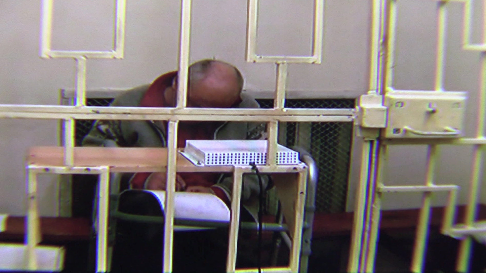 Бывший заместитель министра обороны приговорен к 19 годам колонии строгого режима