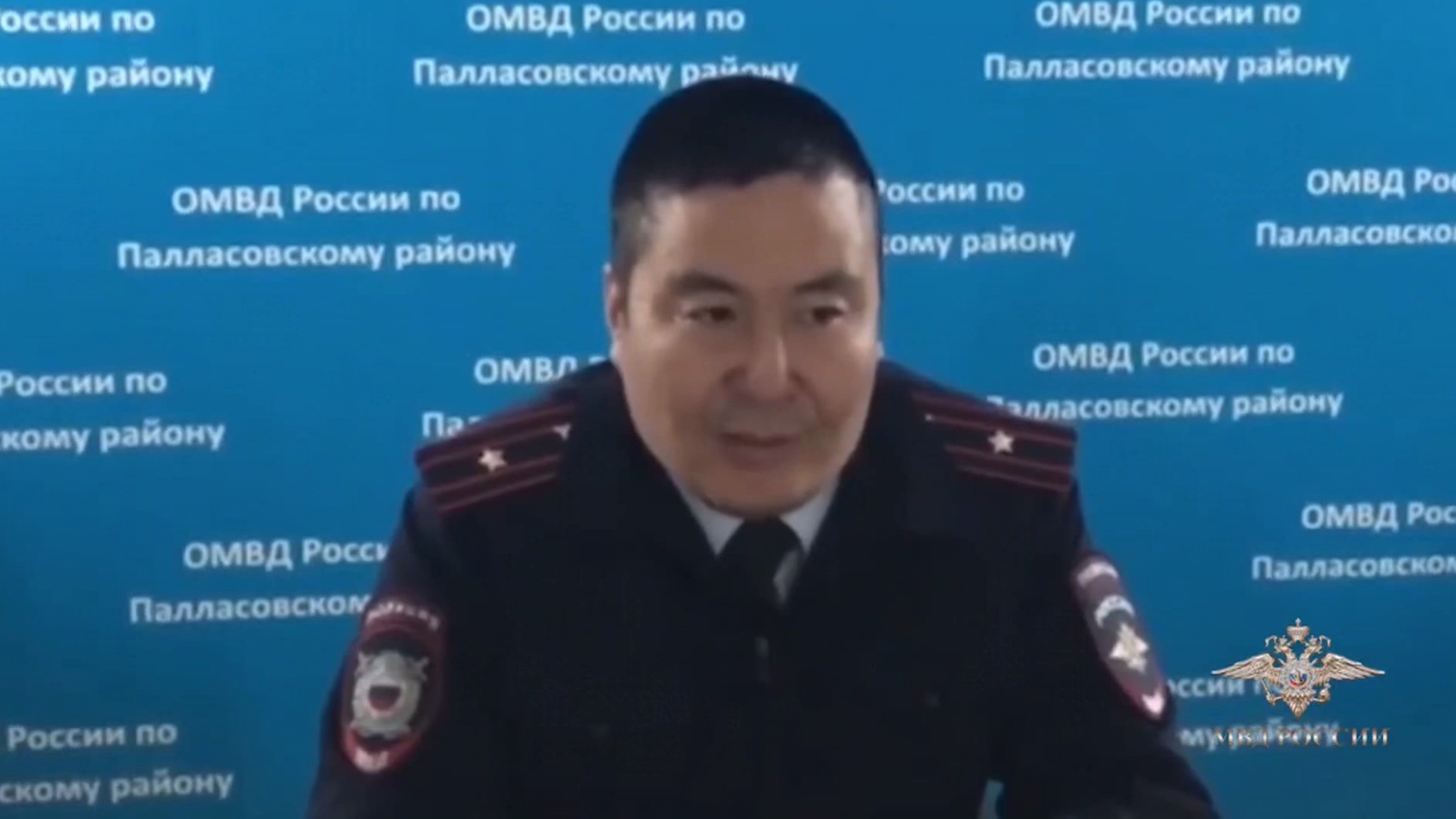 Глава МВД наградил волгоградского полицейского медалью "За смелость во имя спасения"
