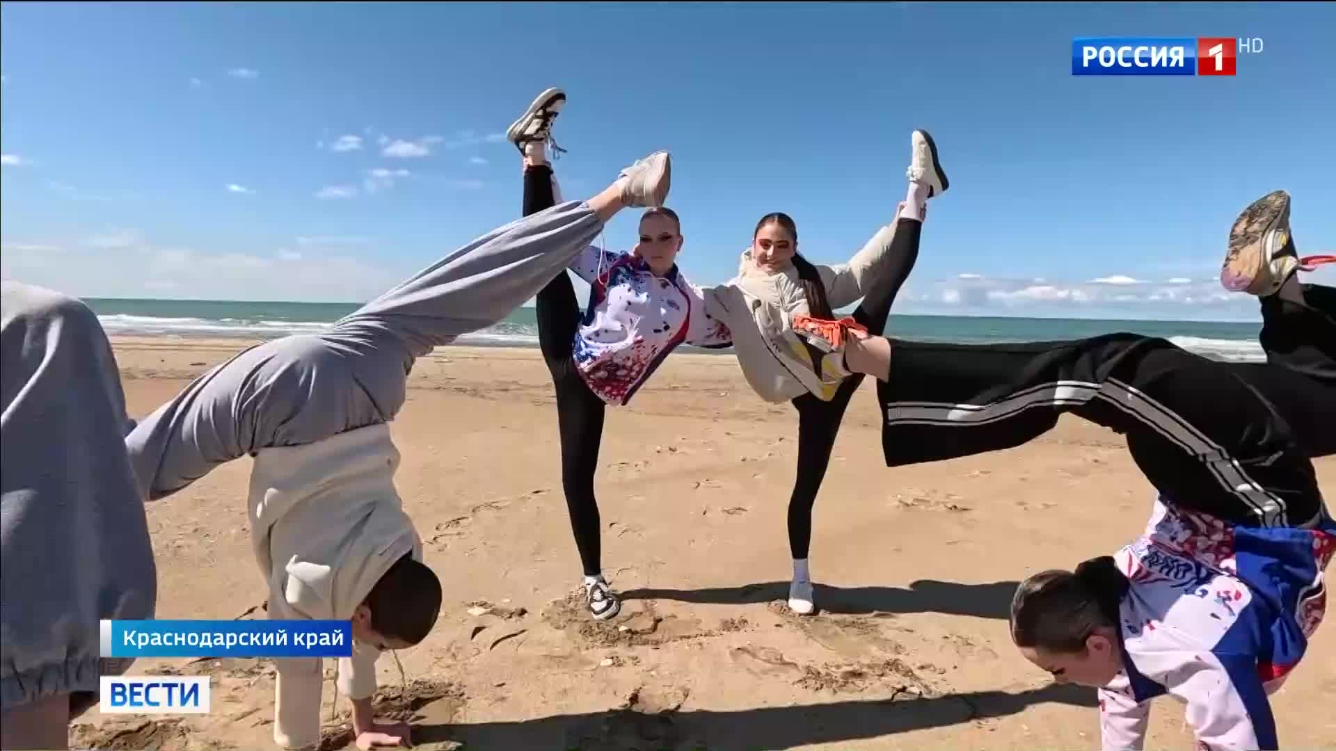 "Юбилейная смена «Дорога в цирк» в «Орлёнке» завершается выступлением юных артистов."