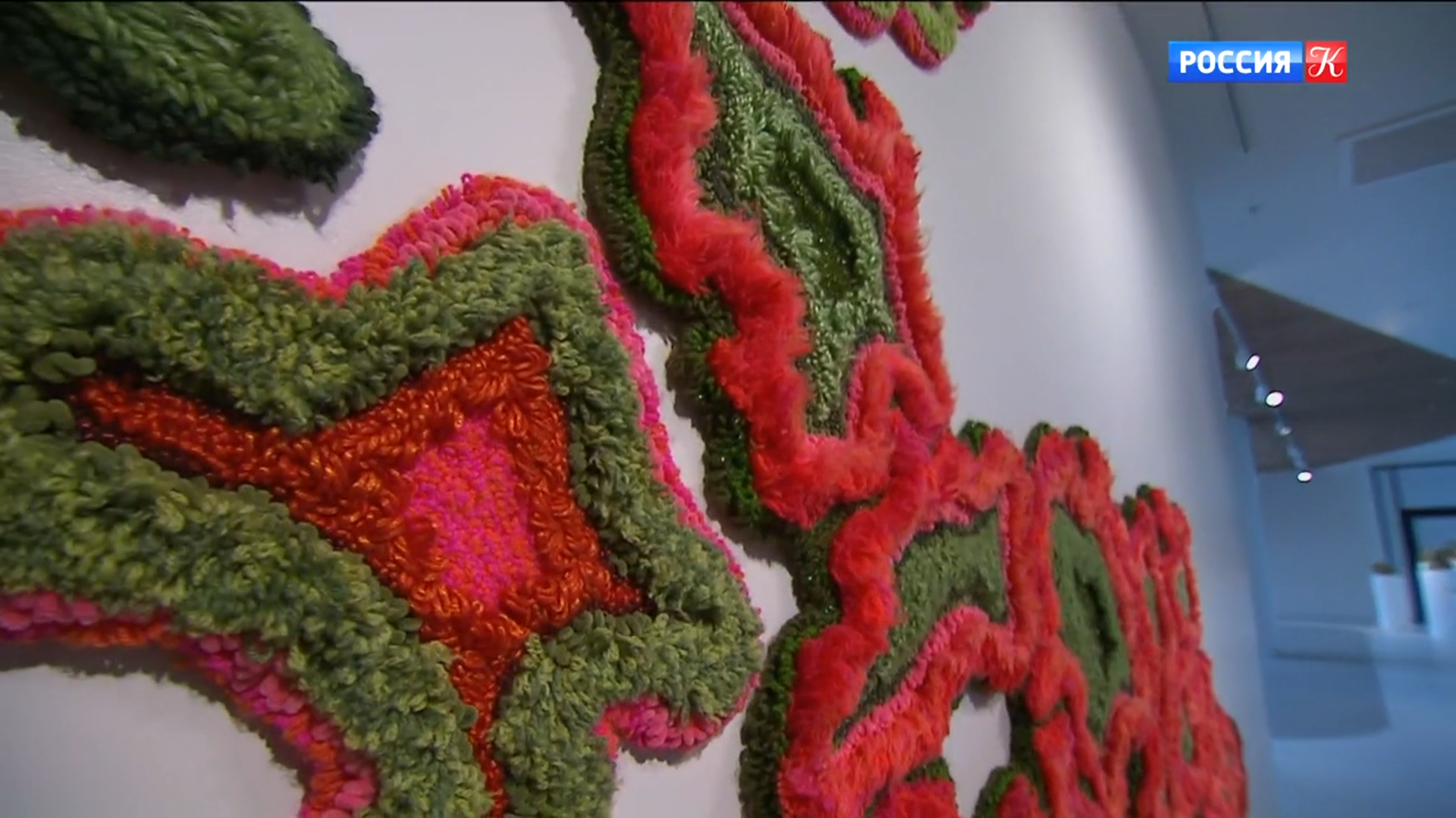 Эфир 15.04.2026 · 17:00