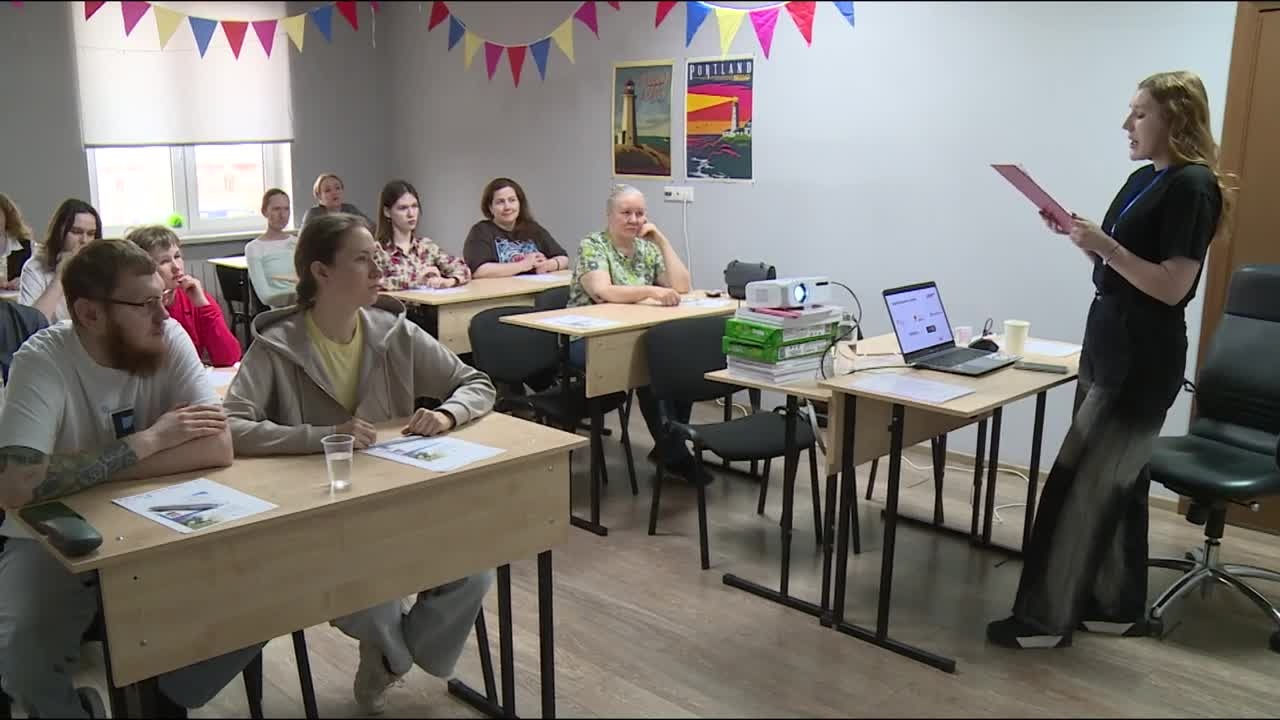 Тюменцы проверили свою грамотность на площадках "Тотального диктанта"