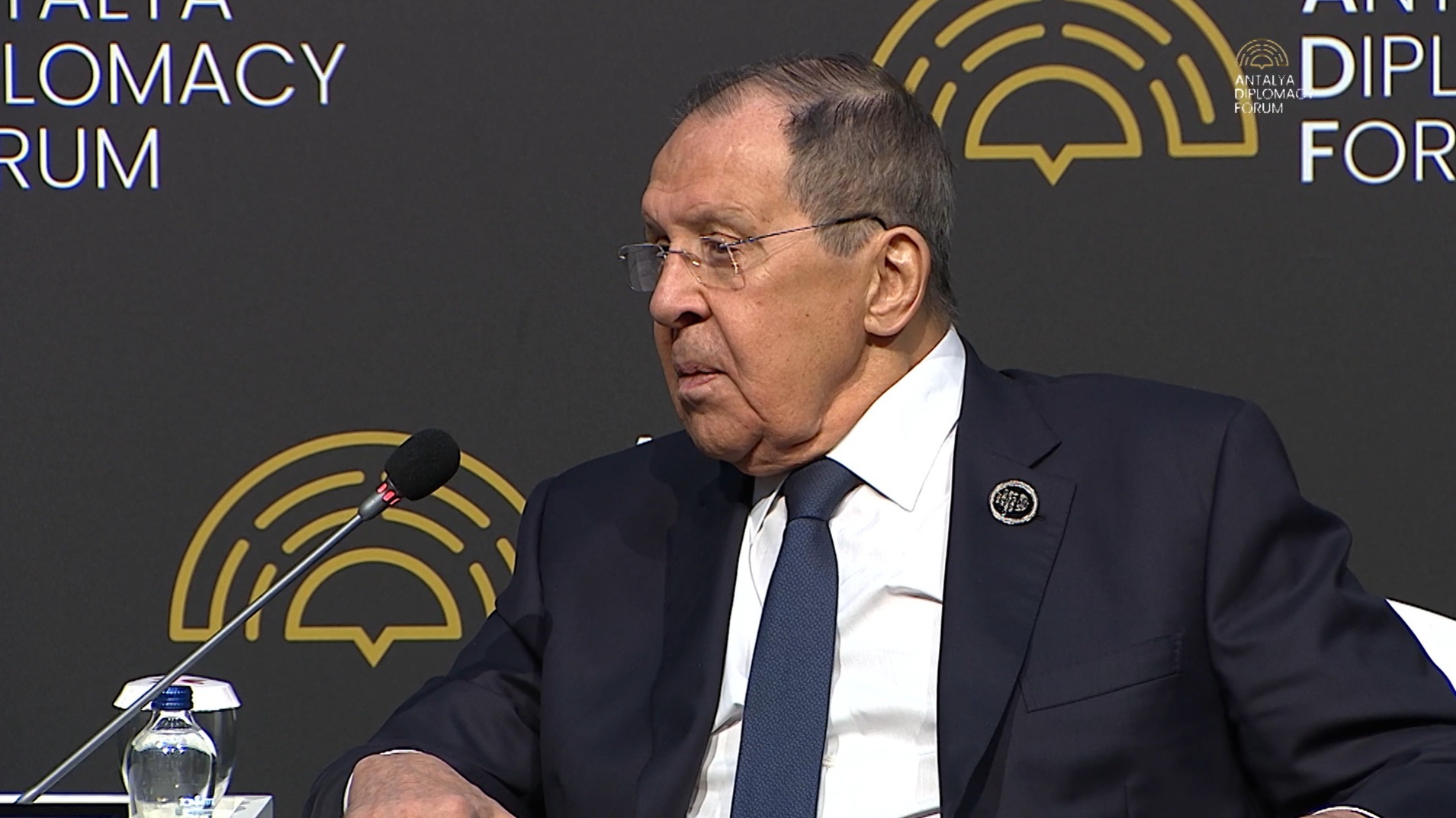 Лавров: Запад готовил войны, Европа поддерживает Киев для давления на Россию