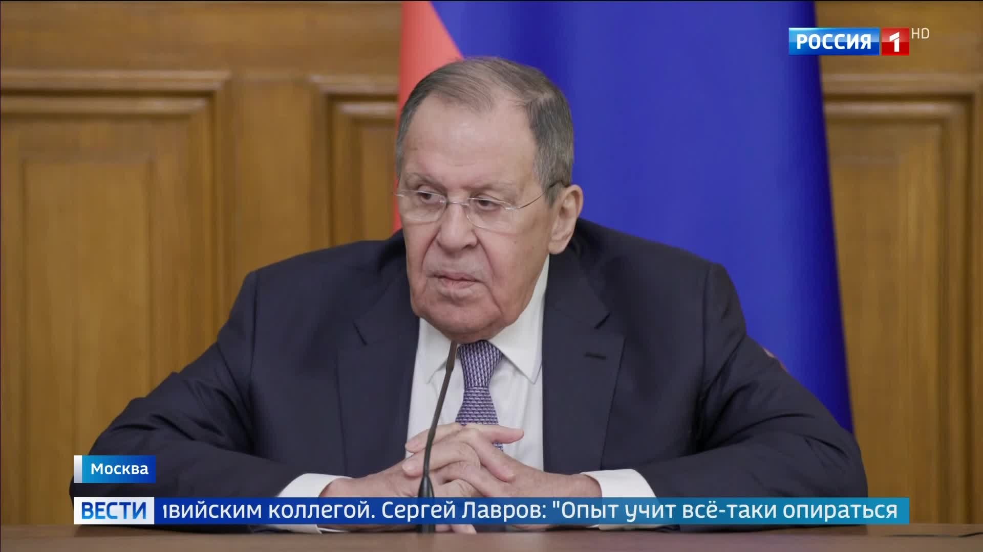 Москва нацелена на восстановление иранских договоренностей 2015 года

Россия эвакуирует граждан из Ливана в условиях израильской агрессии