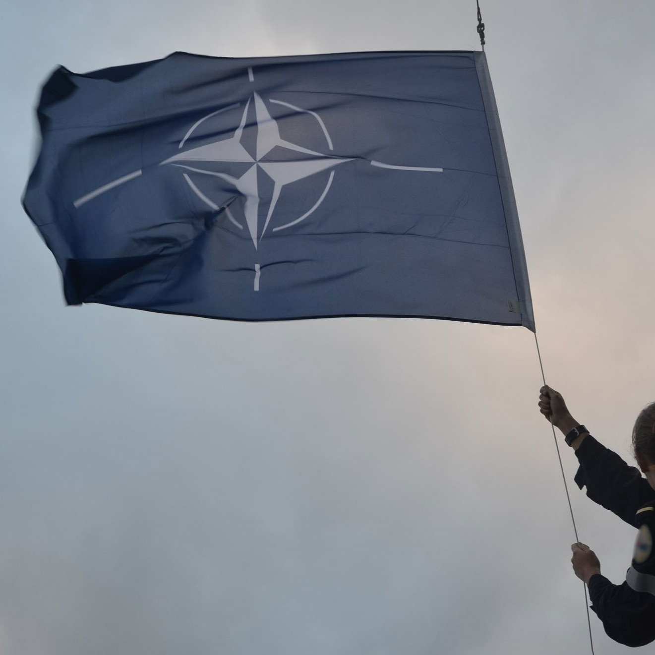 Страны НАТО разделили на "плохих" и "хороших"