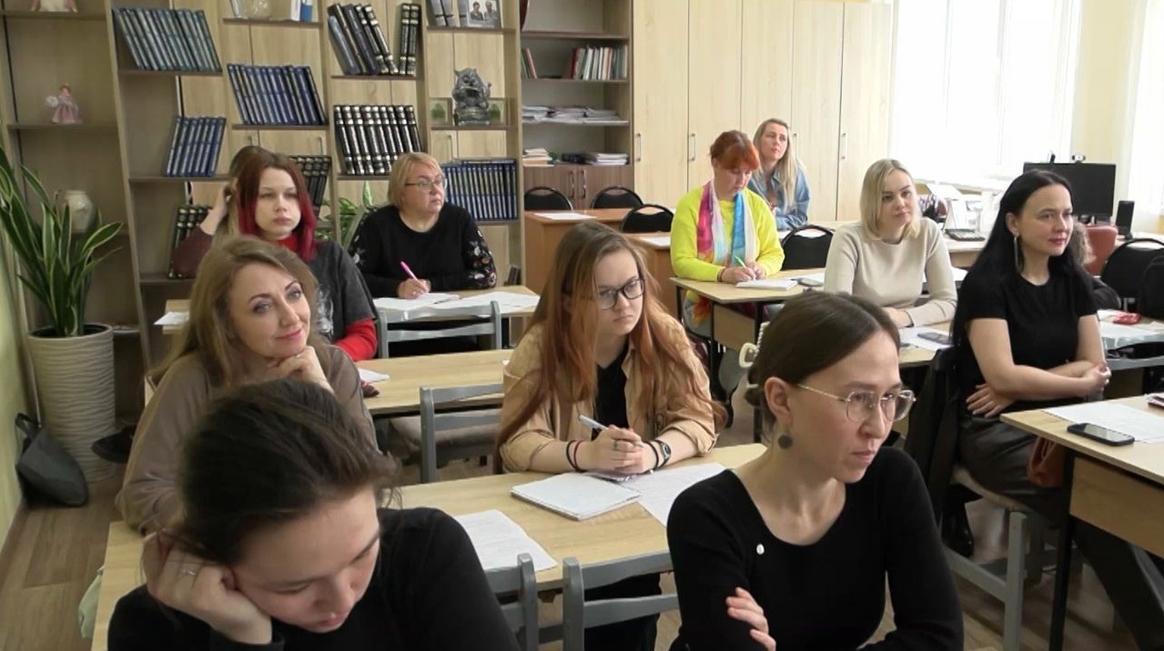 Школу поэтического мастерства открыли в Йошкар-Оле для молодёжи
