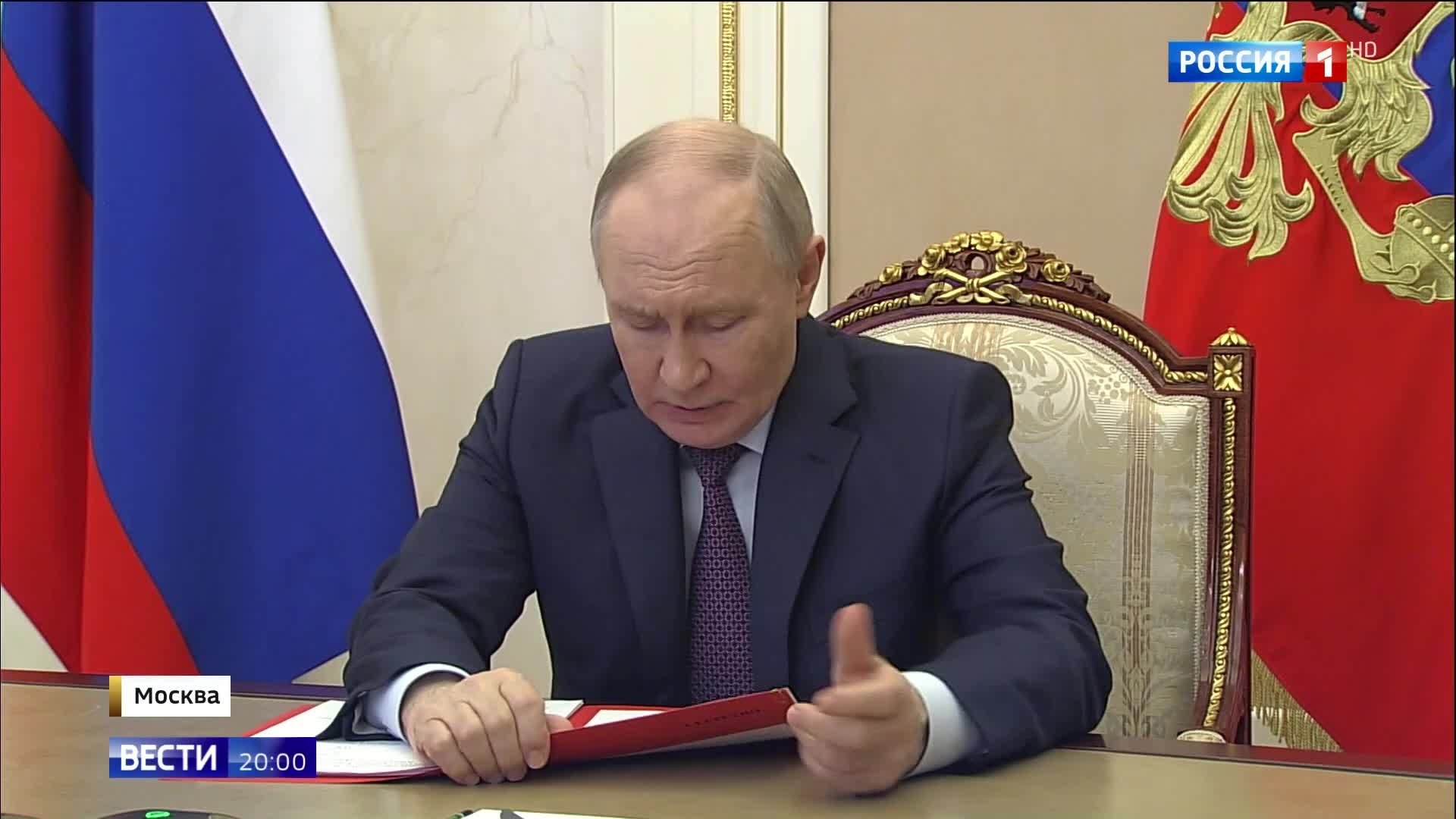 Владимир Путин обсуждает меры противодействия преступности на Совете безопасности