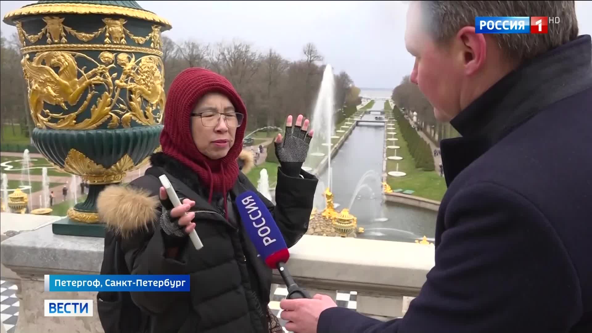 "Фонтаны Петергофа пробуждаются: начало летнего сезона в русском Версале"