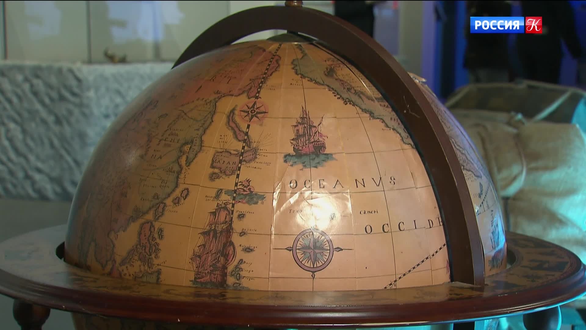 Эфир 25.04.2026 · 19:30