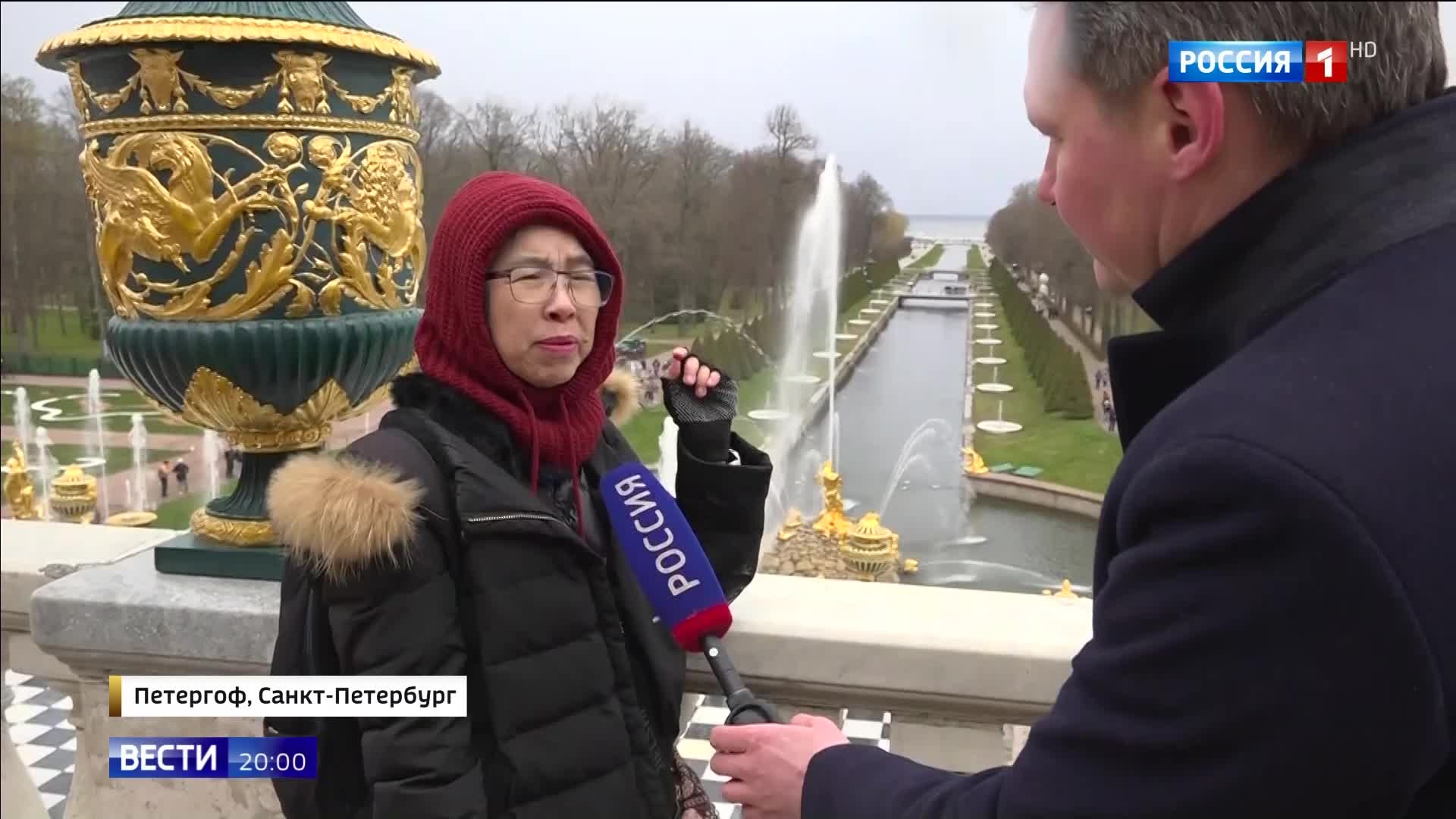 Фонтаны Петергофа оживают: начало сезона в северной столице