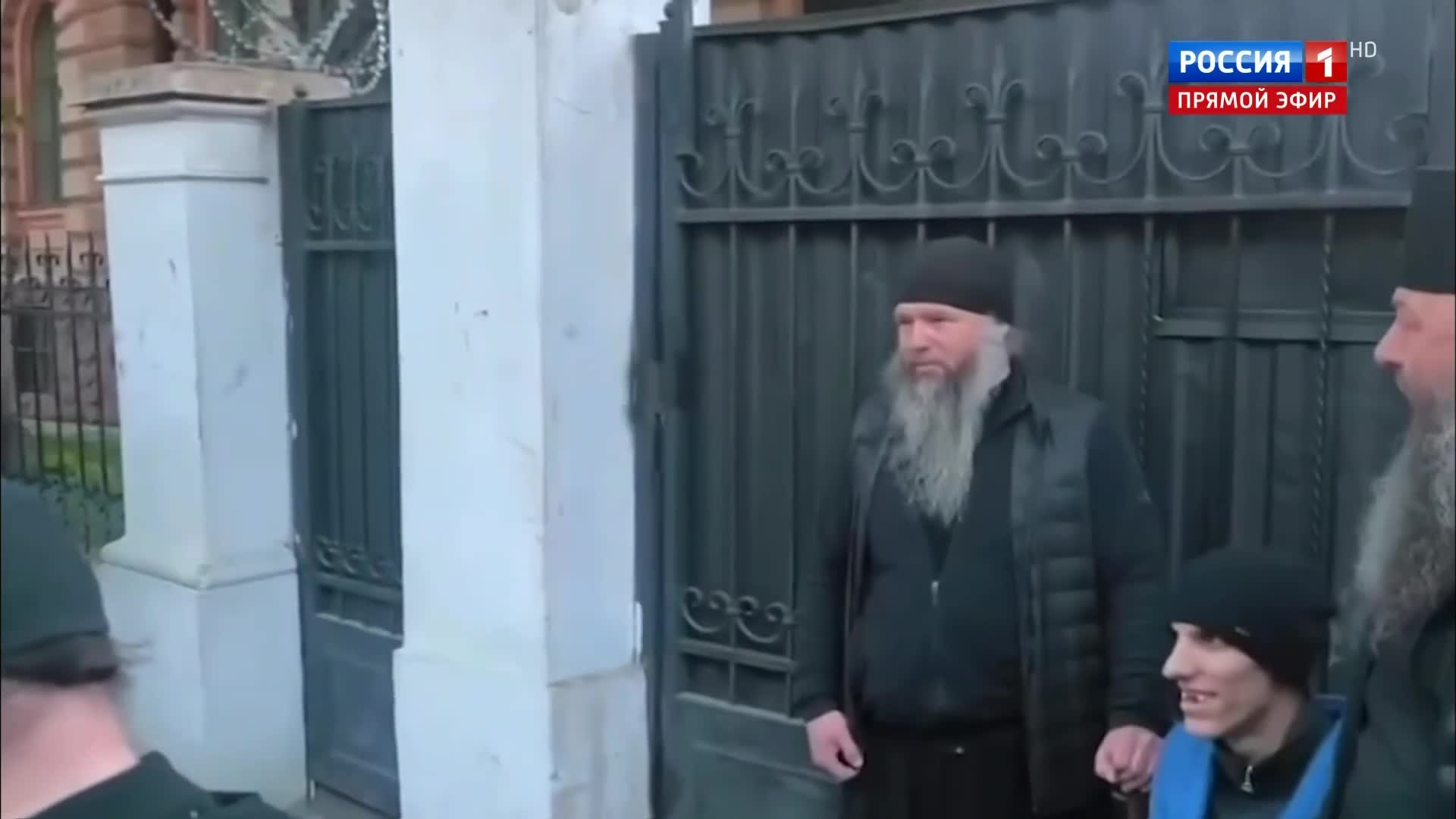 Мобилизация архимандрита вызвала протесты