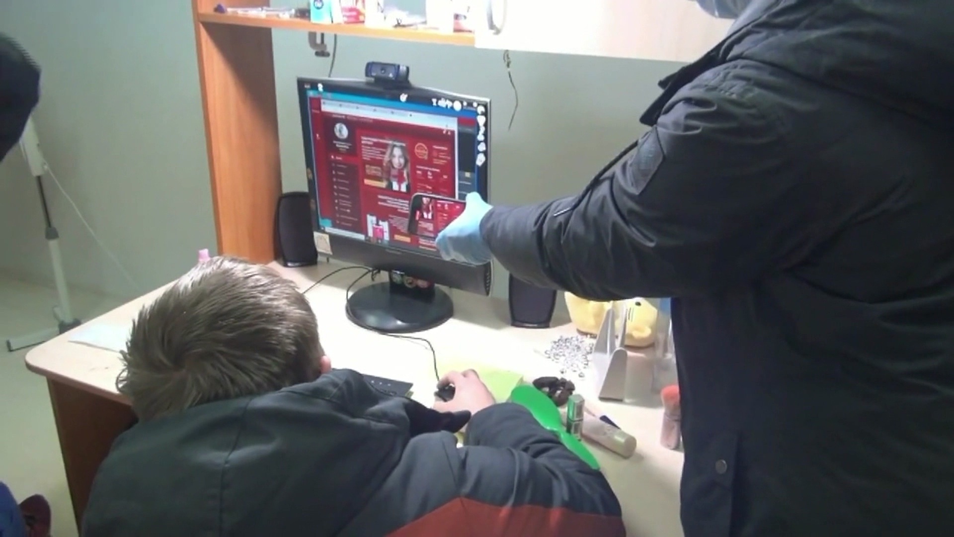 Эфир 28.04.2026 · 21:30