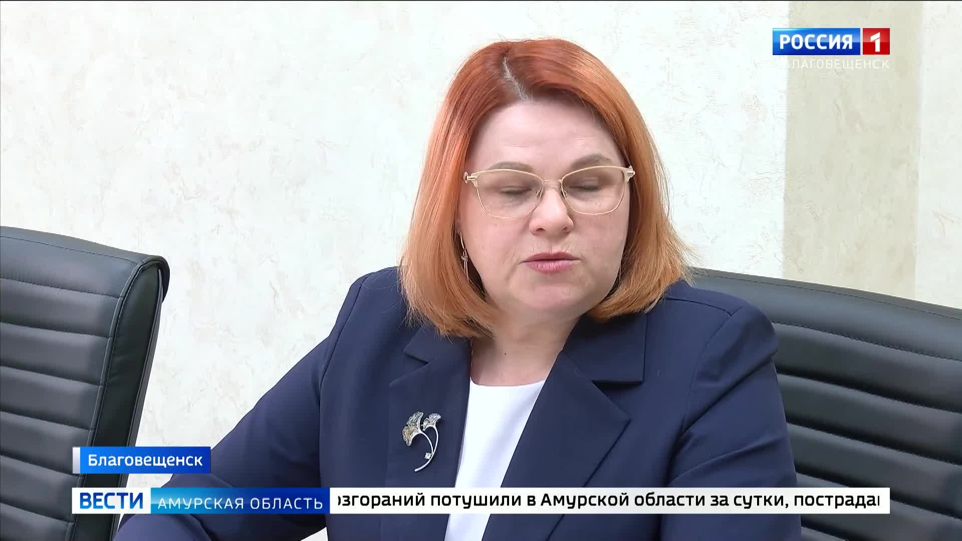 Автомобиль для многодетной семьи: Василий Орлов поручил помочь с выплатой после изменения закона