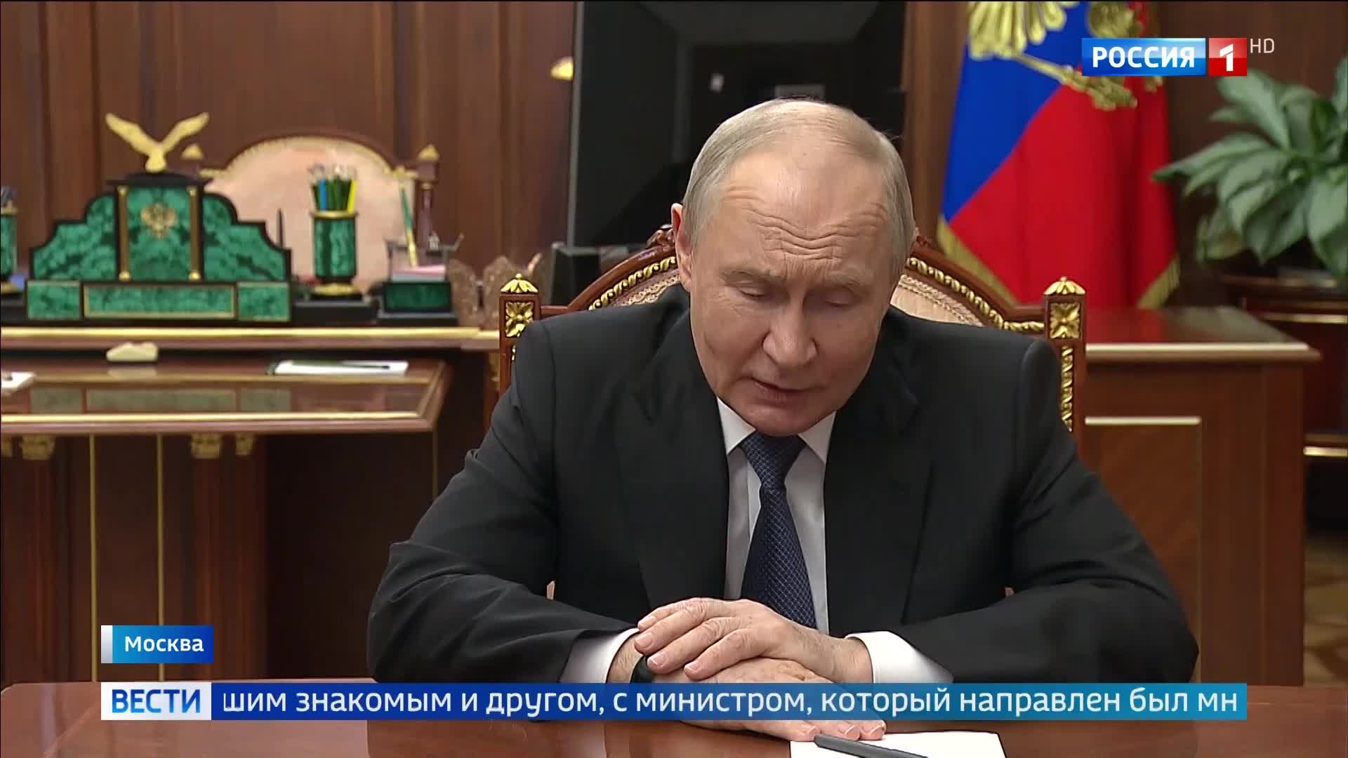 Путин высоко оценил вклад чеченских бойцов и поддержал развитие региона после паводков