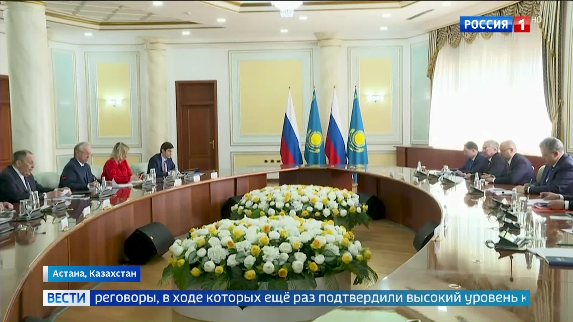 Москва настаивает на возобновлении переговоров с США и Украиной по Аляскинским договоренностям.