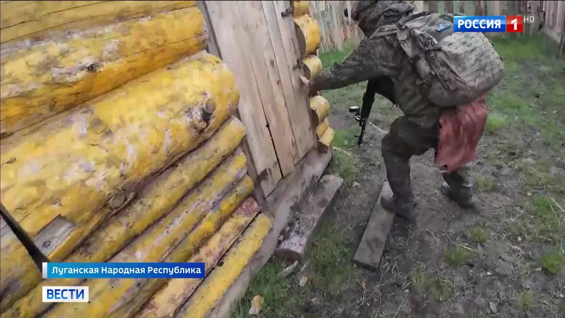 "Российская группировка "Запад" наносит удары по ВСУ: уничтожены бронетехника и артиллерия в ЛНР"