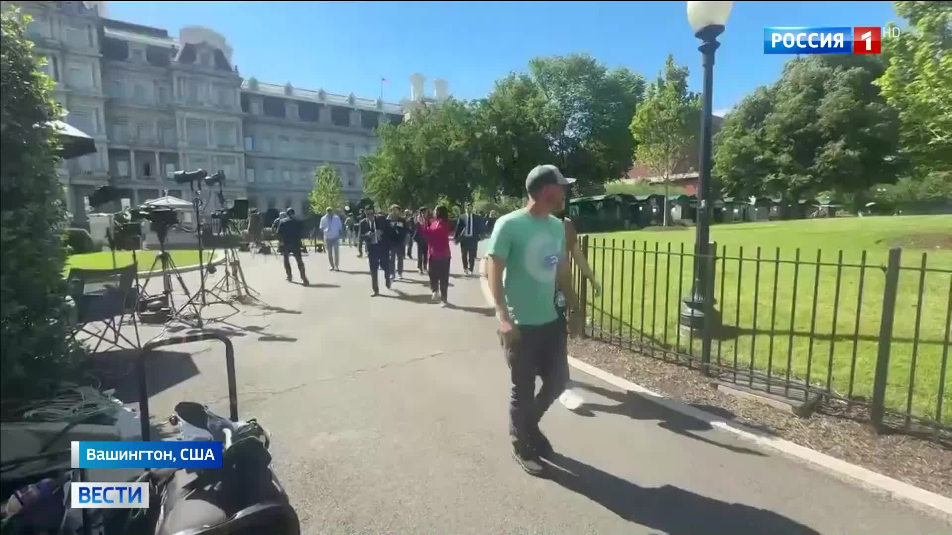 Перестрелка рядом с Белым домом: ранен подросток, расследуют угрозу президенту Трампу.