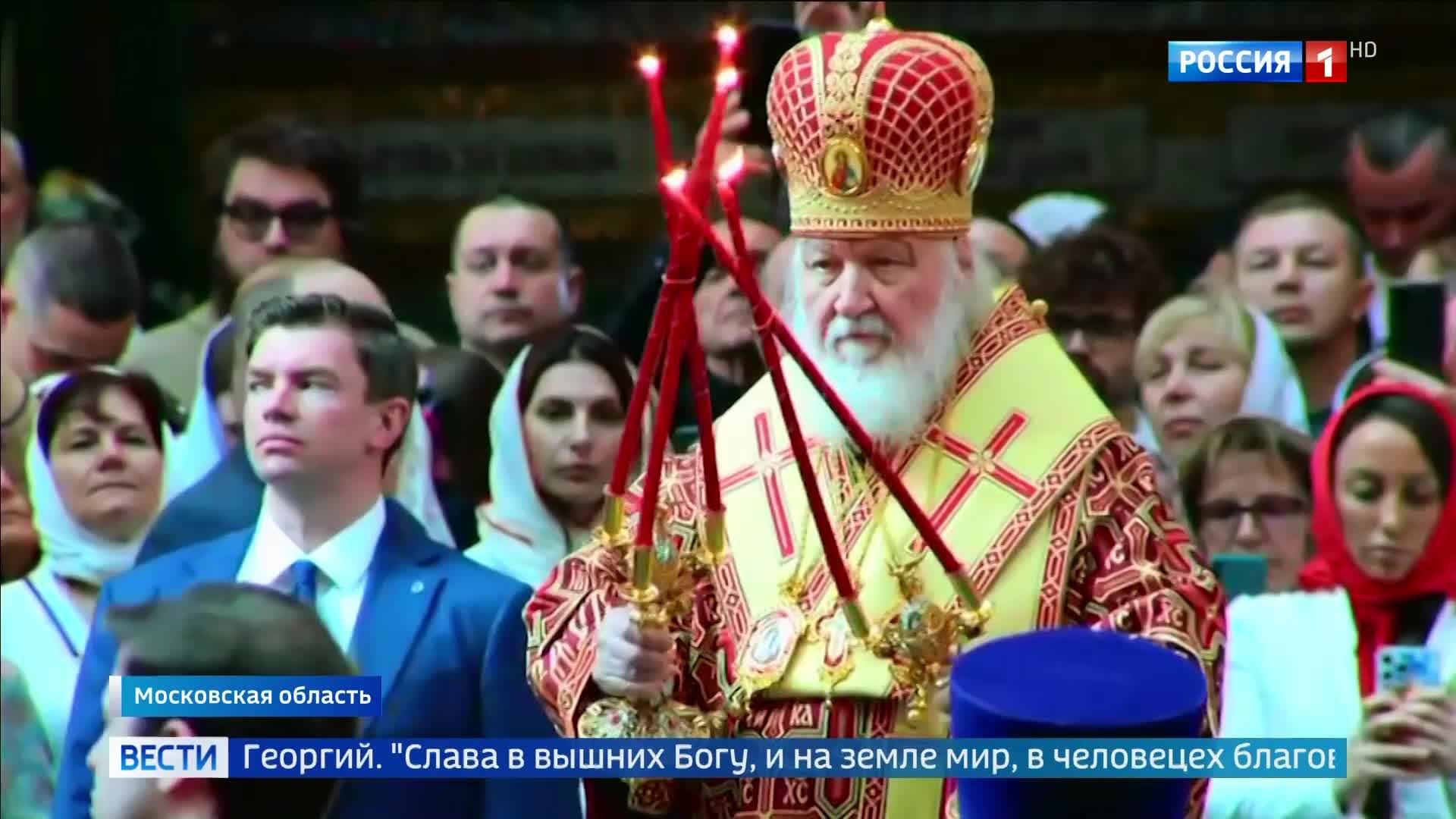 Патриарх отслужил память святого Георгия Победоносца в главном храме армии