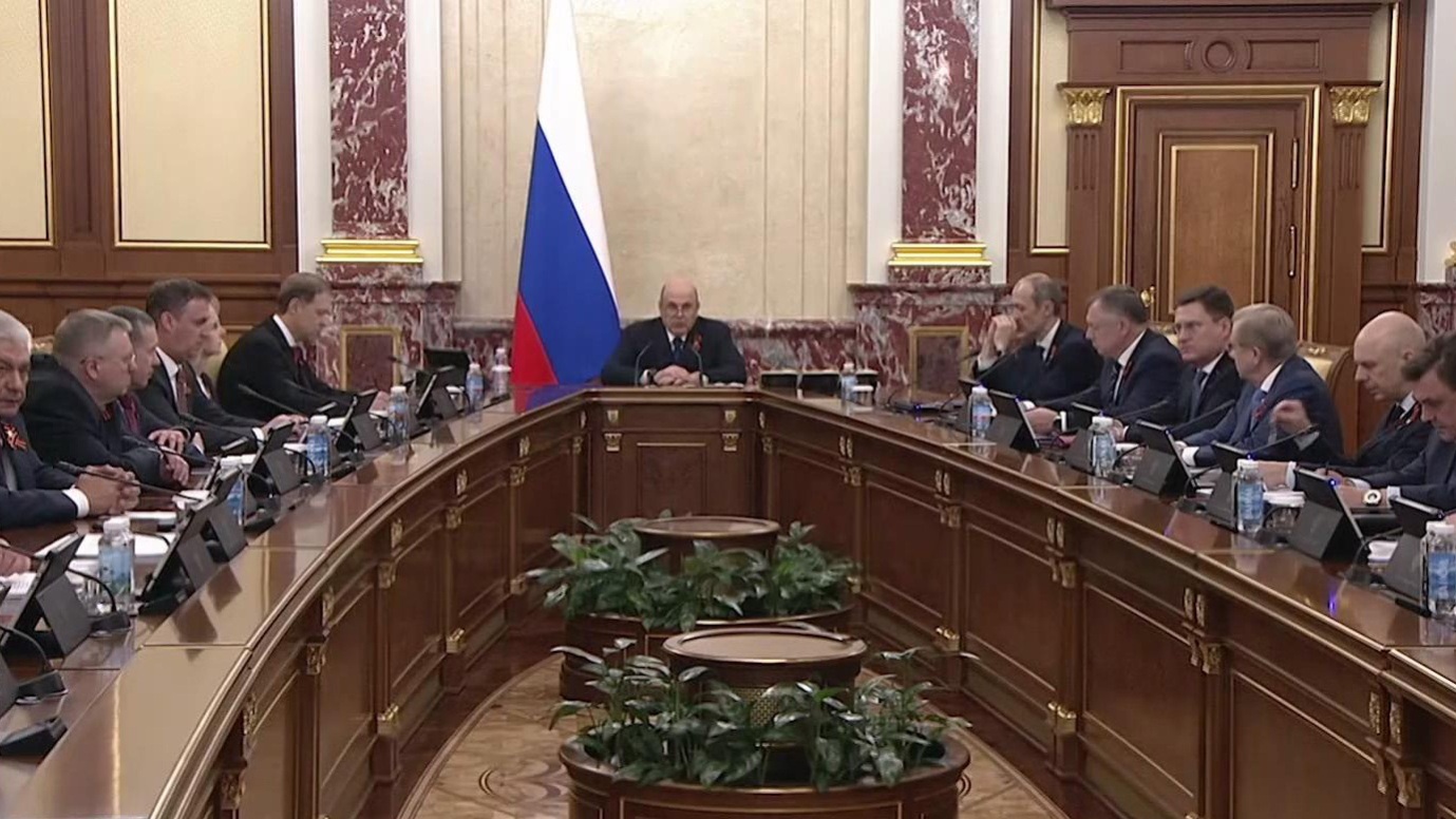 "180 миллиардов рублей для модернизации электроники и пригородных перевозок в стратегических регионах"