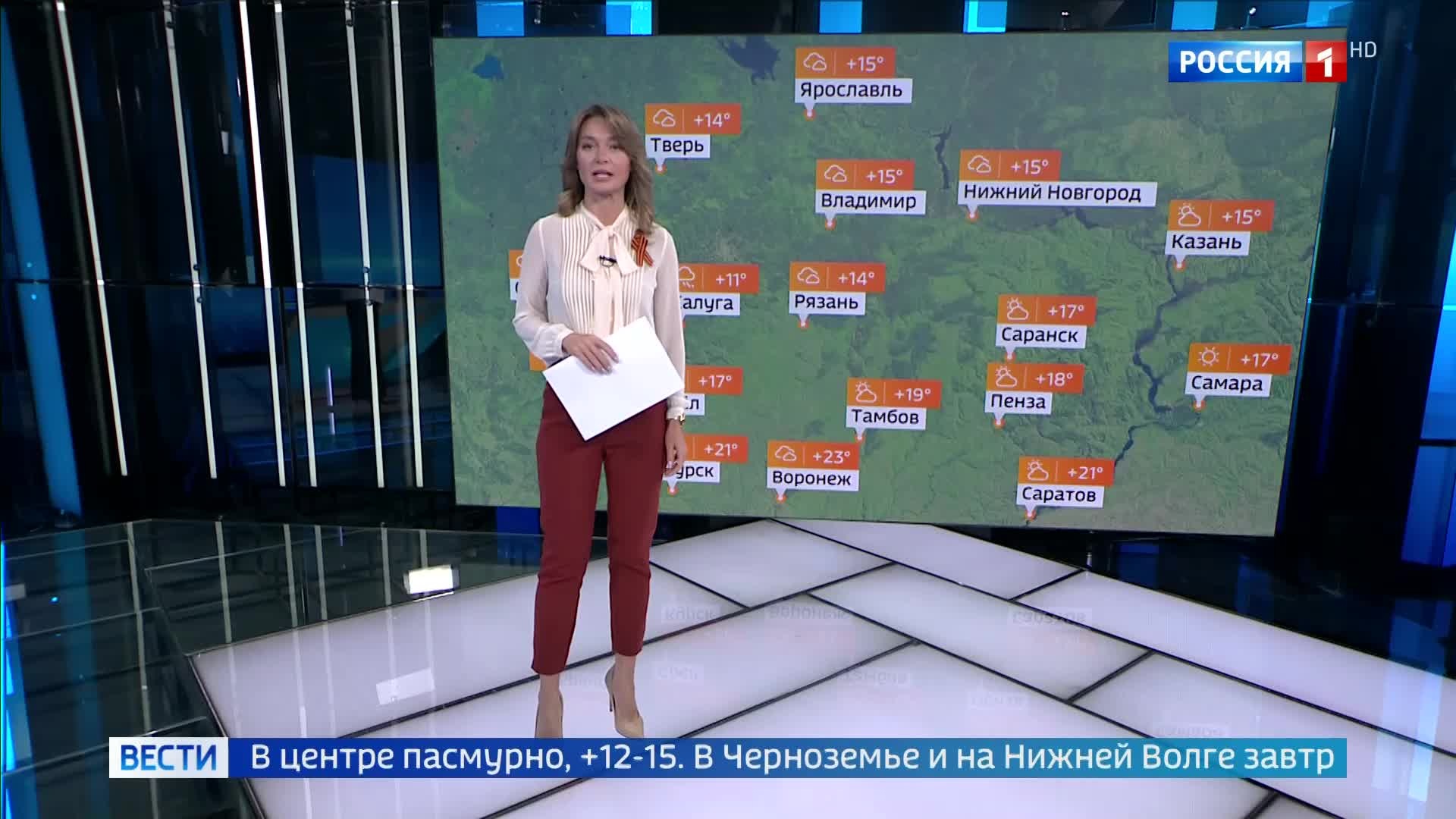 В некоторых регионах России ожидаются сильные ливни, грозы и порывистый ветер