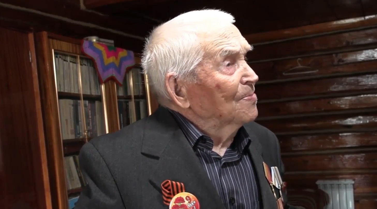 100-летний ветеран Великой Отечественной войны из Марий Эл поделился своими воспоминаниями ко Дню Победы