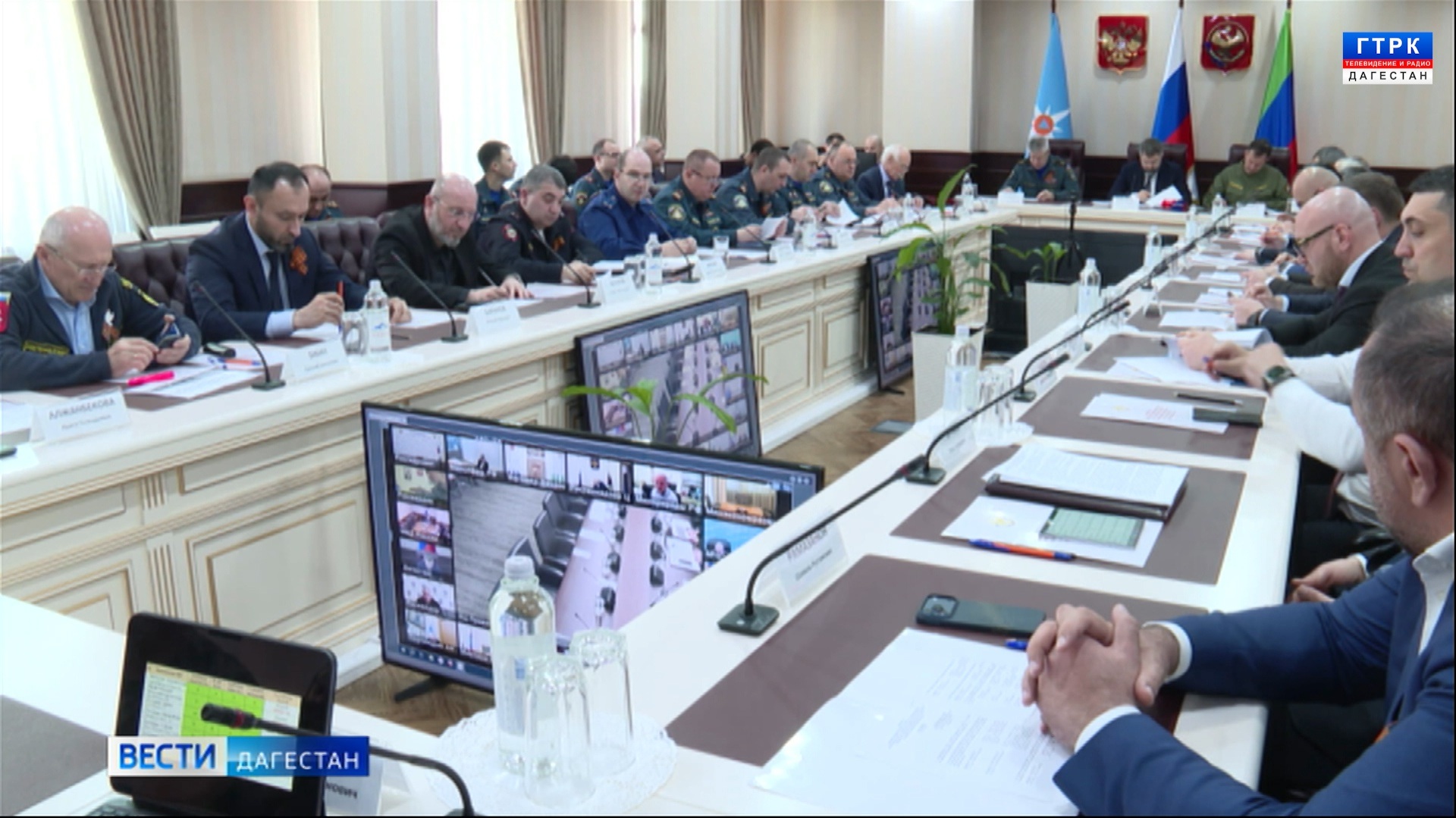 Магомед Рамазанов принял участие в заседании Правительственной комиссии