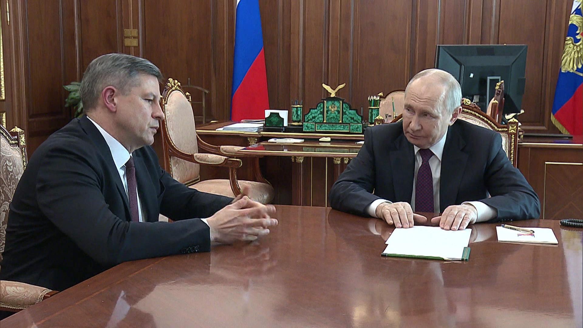Путин назначил новых временно исполняющих обязанности глав Белгородской и Брянской областей
