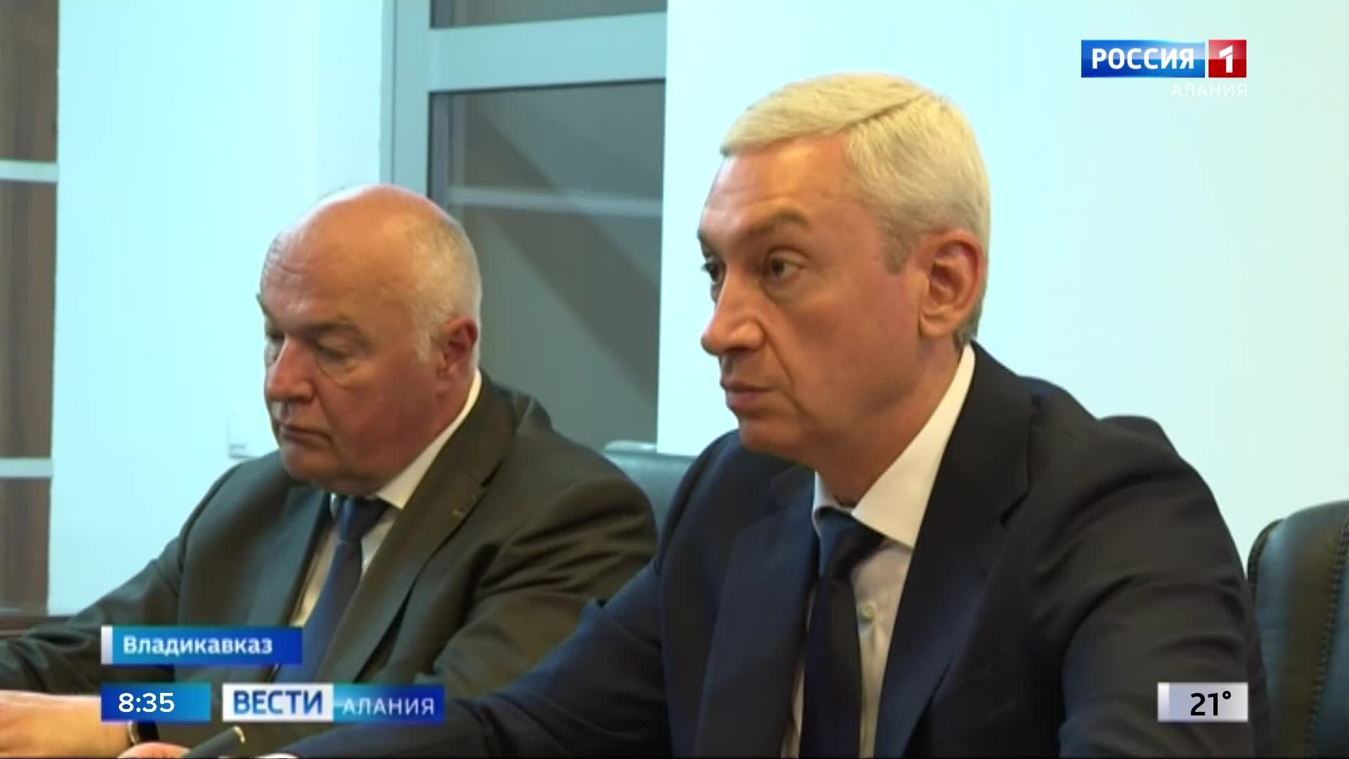 Председатель правительства Северной Осетии Борис Джанаев провел прием граждан в приемной президента РФ