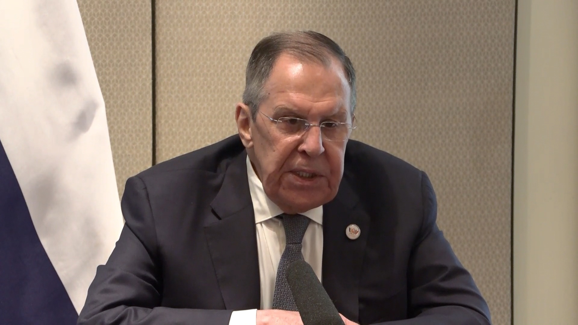 Лавров подвел итоги визита в Индию и раскритиковал двойные стандарты Запада