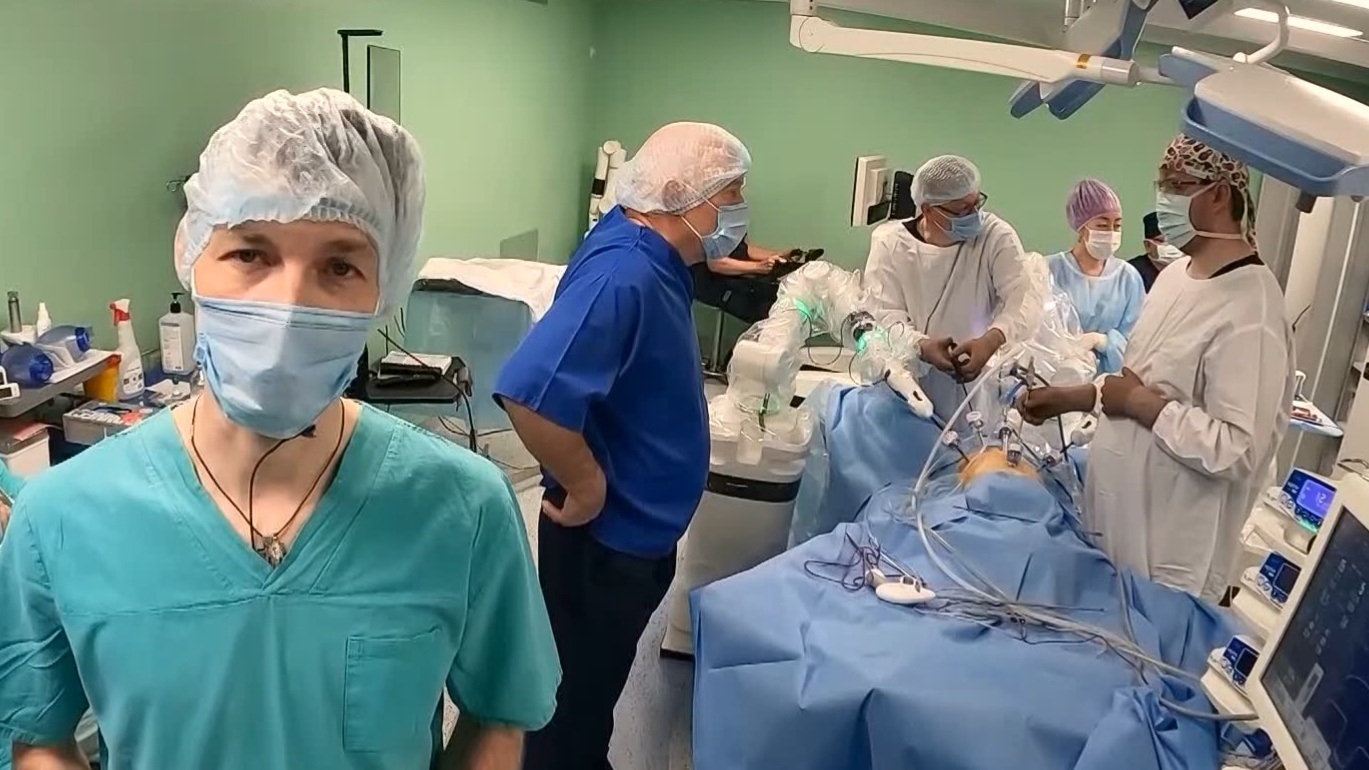Роботическая операция спасла 12-летнюю девочку от сдавления артерии в Иркутске