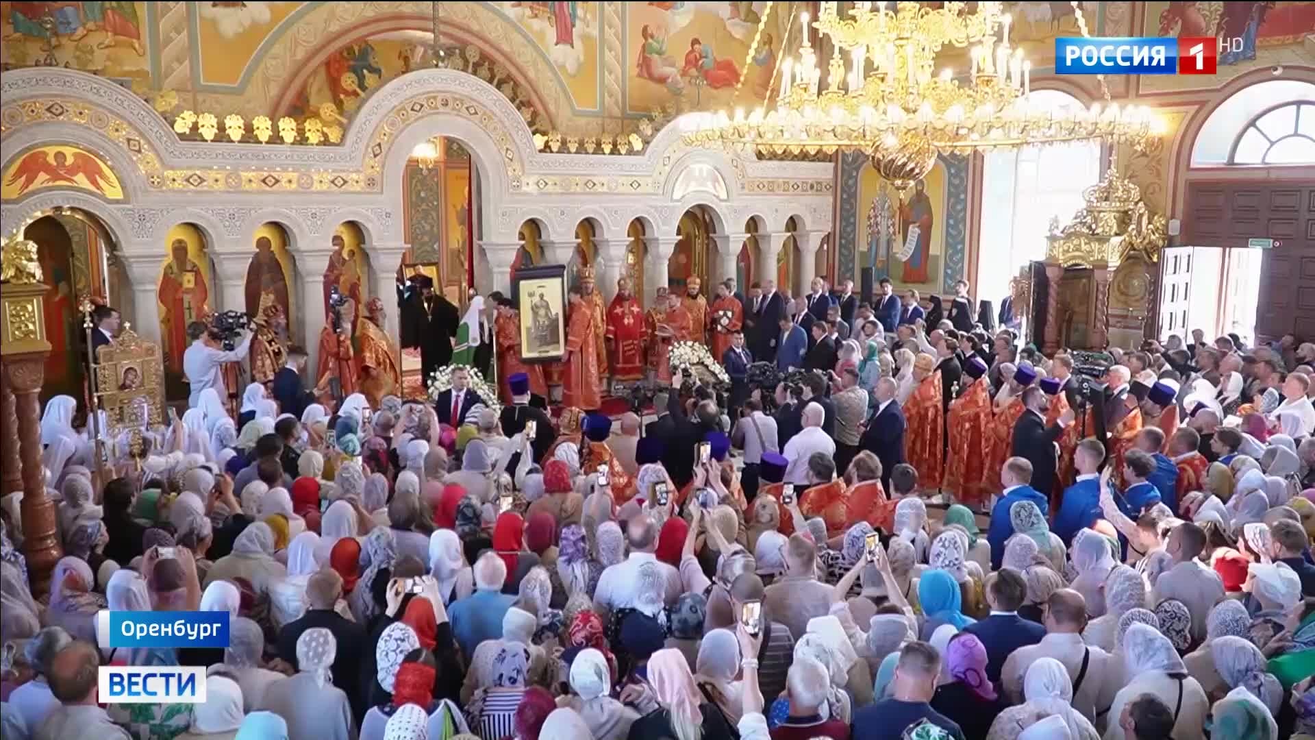 Патриарх Кирилл освятил храм преподобного Пимена в Оренбурге