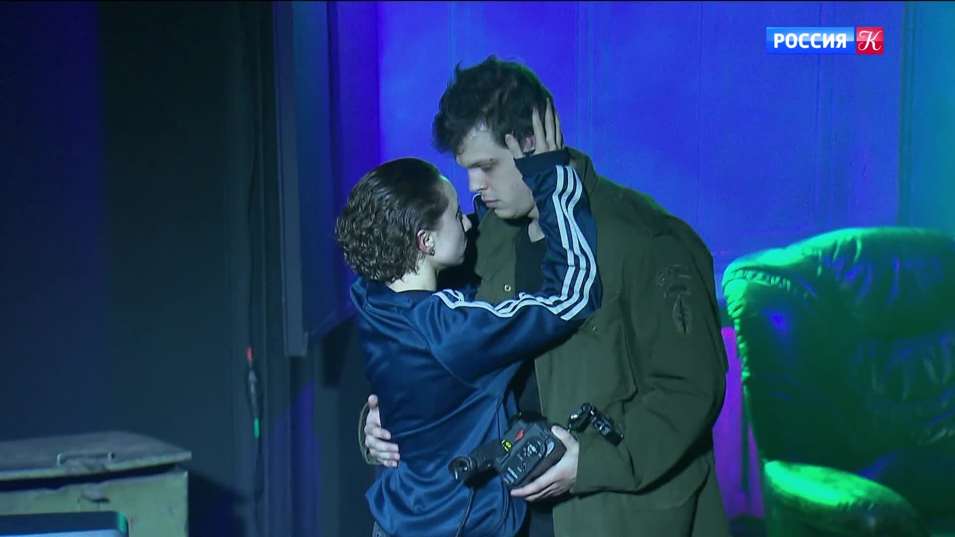 Эфир 18.05.2026 · 23:30