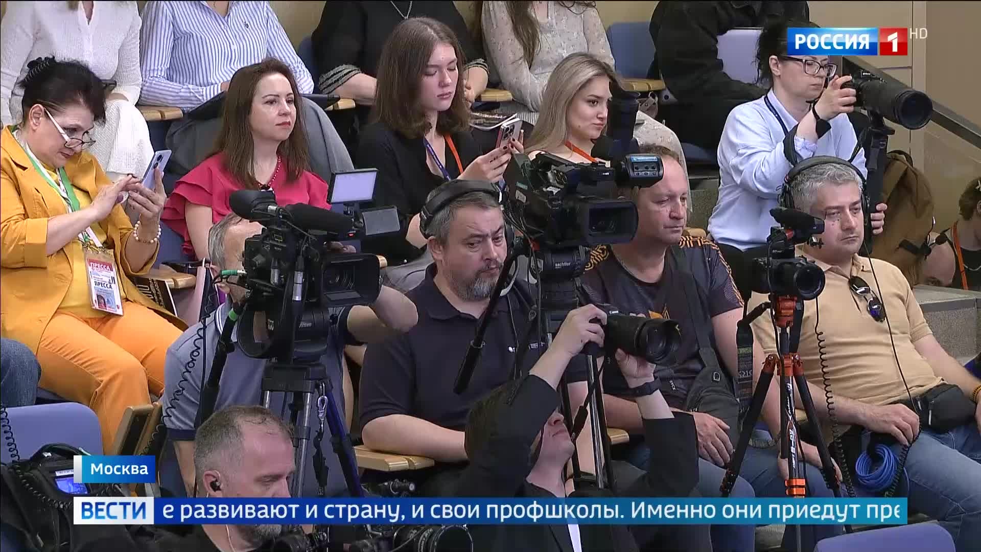 Международный фестиваль искусств для детей и молодежи стартует в Сириусе