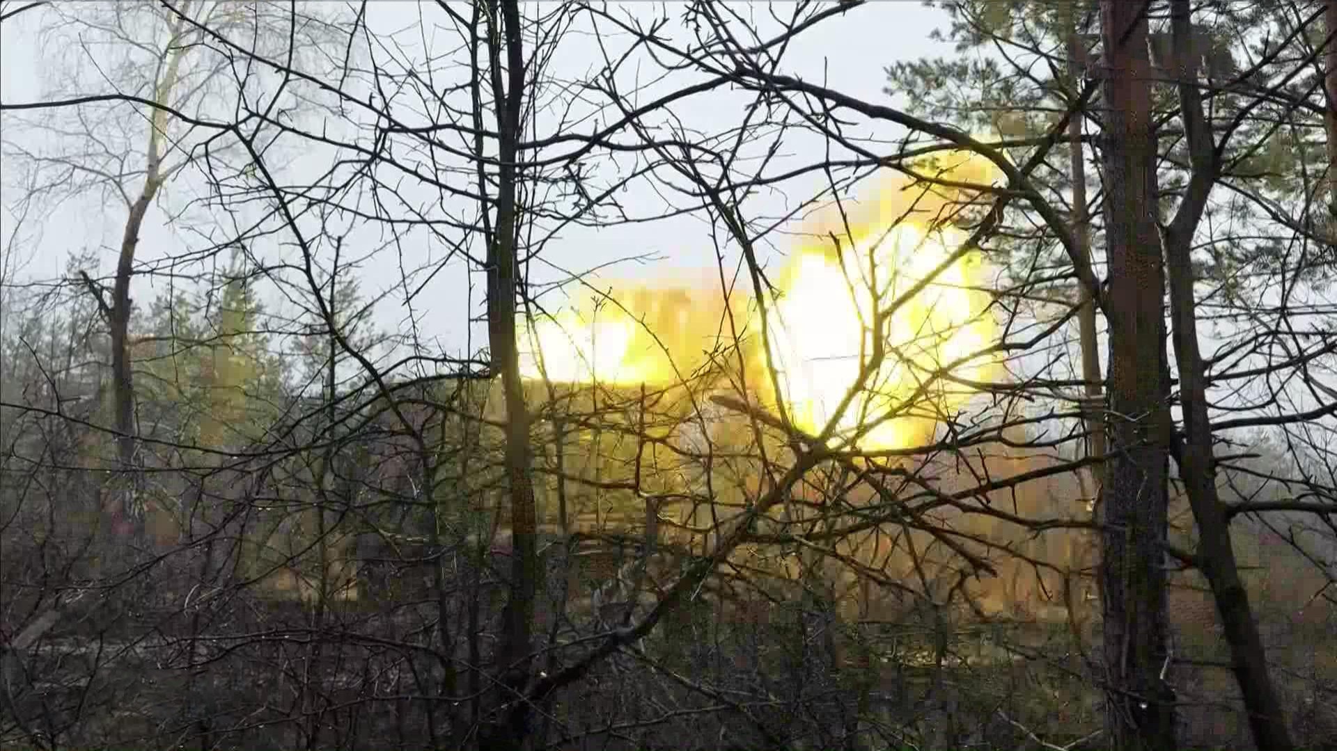 Подразделения заняли ключевые позиции, ВСУ понесли значительные потери. Точные удары по опорным пунктам ВСУ на Краснолиманском направлении