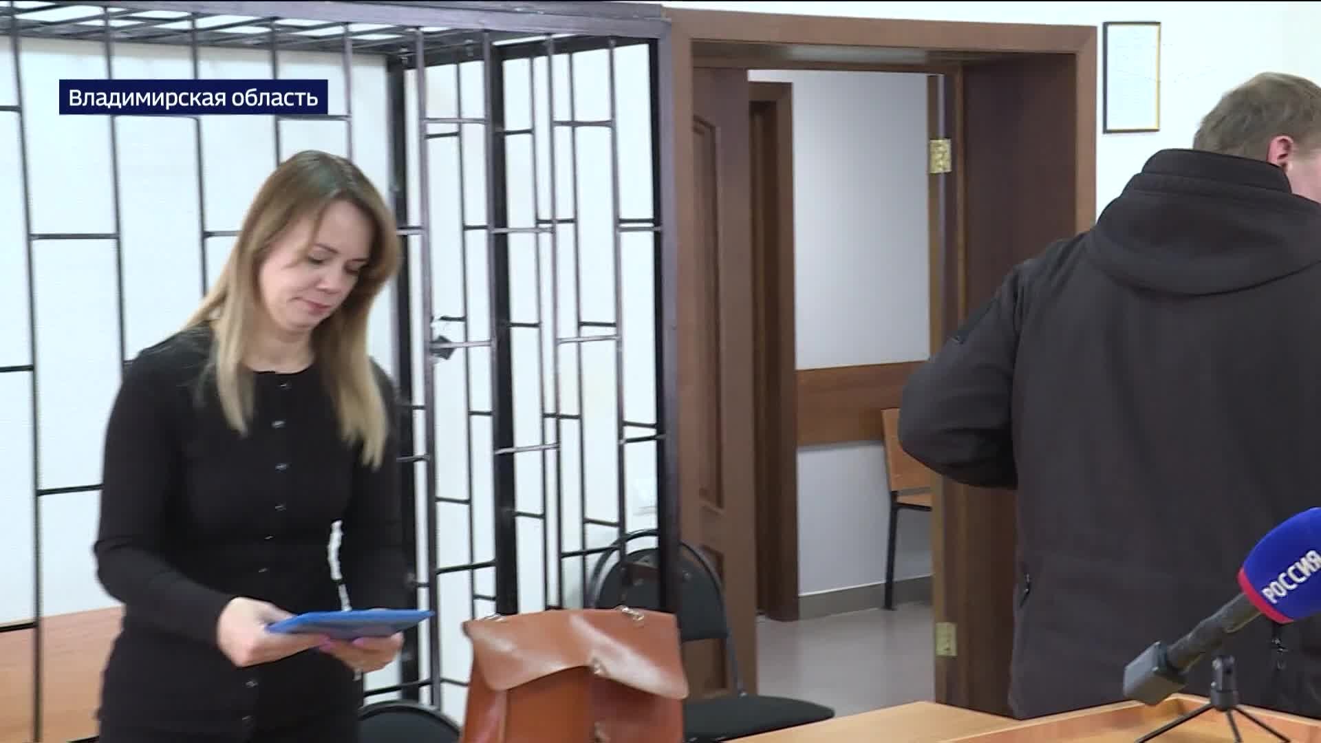Шпионские игры в кресле дантиста: Во Владимирской области осудили стоматолога за снабжение скрытыми камерами сдающих в ГАИ