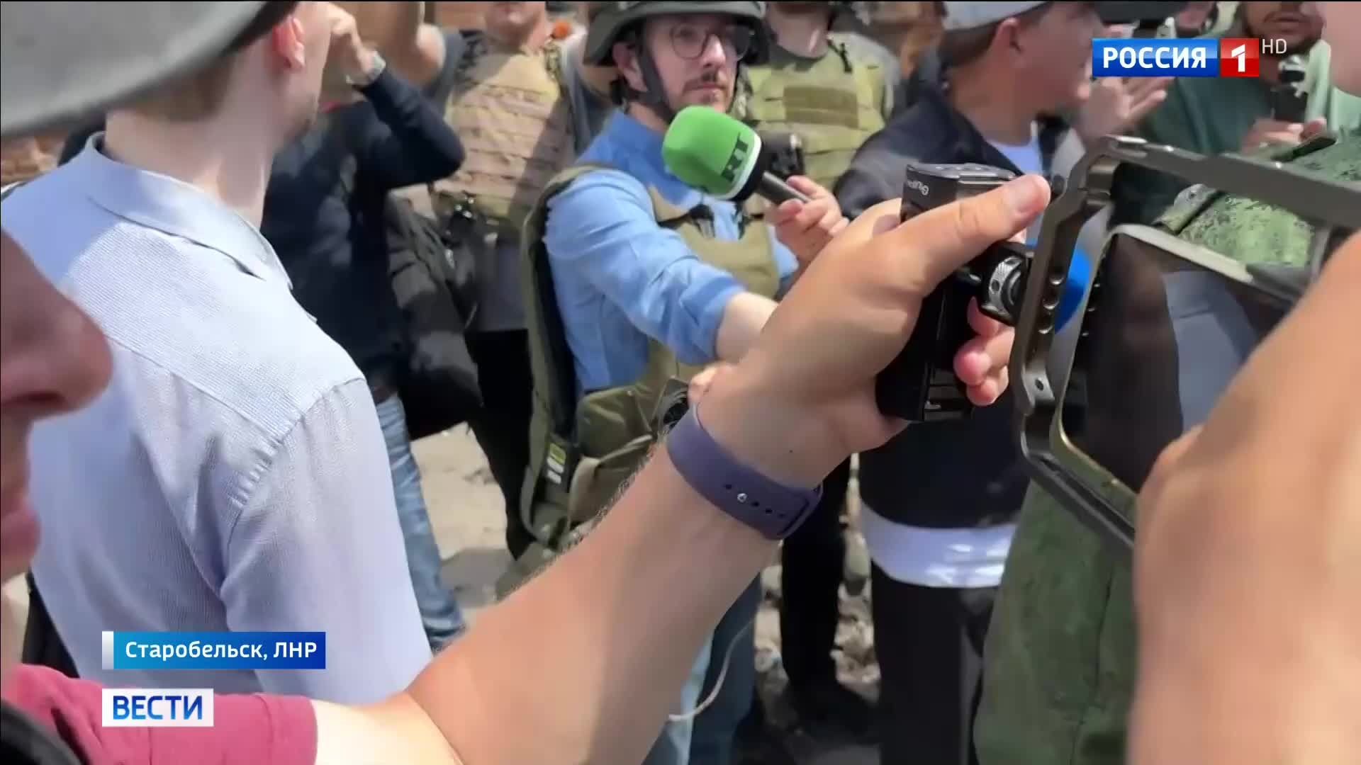 Старобельск: международные журналисты освещают трагедию гибели 21 студента