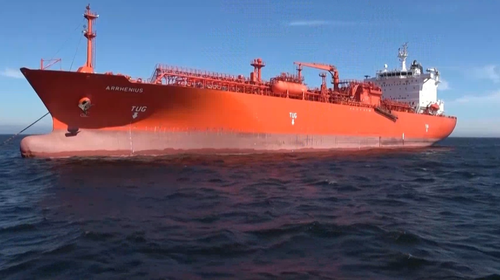 Российские спецслужбы предотвратили теракт на газовозе в порту Усть-Луги