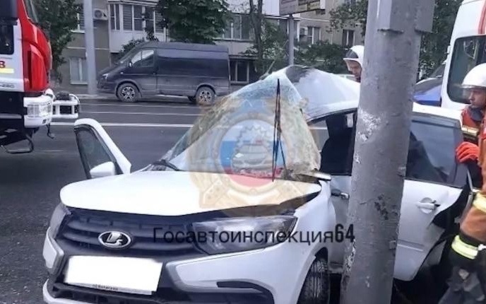 Сегодня ночью в Саратове погиб 53-летний мужчина
