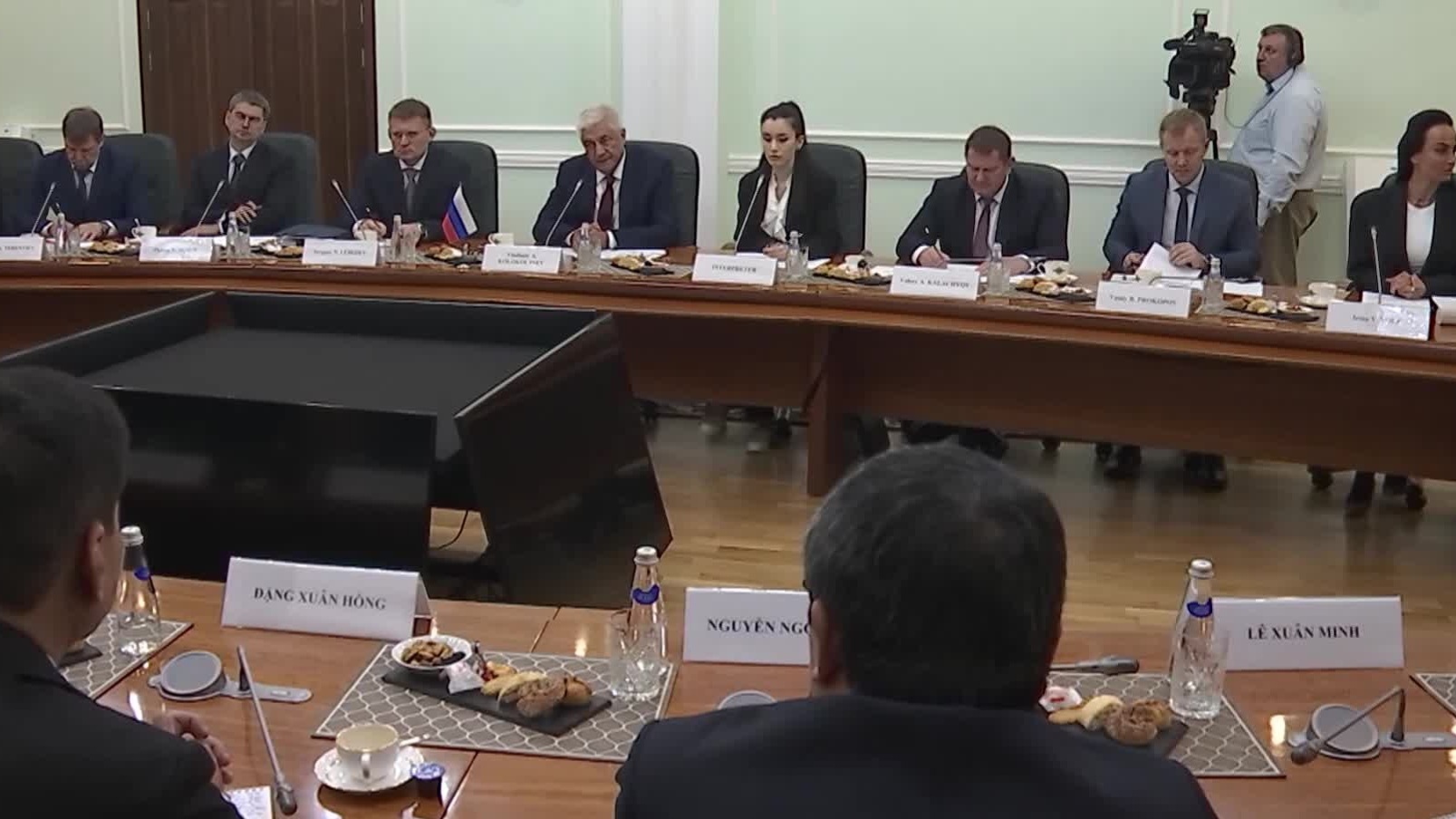 Глава МВД России заявил о дружбе и высоком доверии в отношениях с Вьетнамом