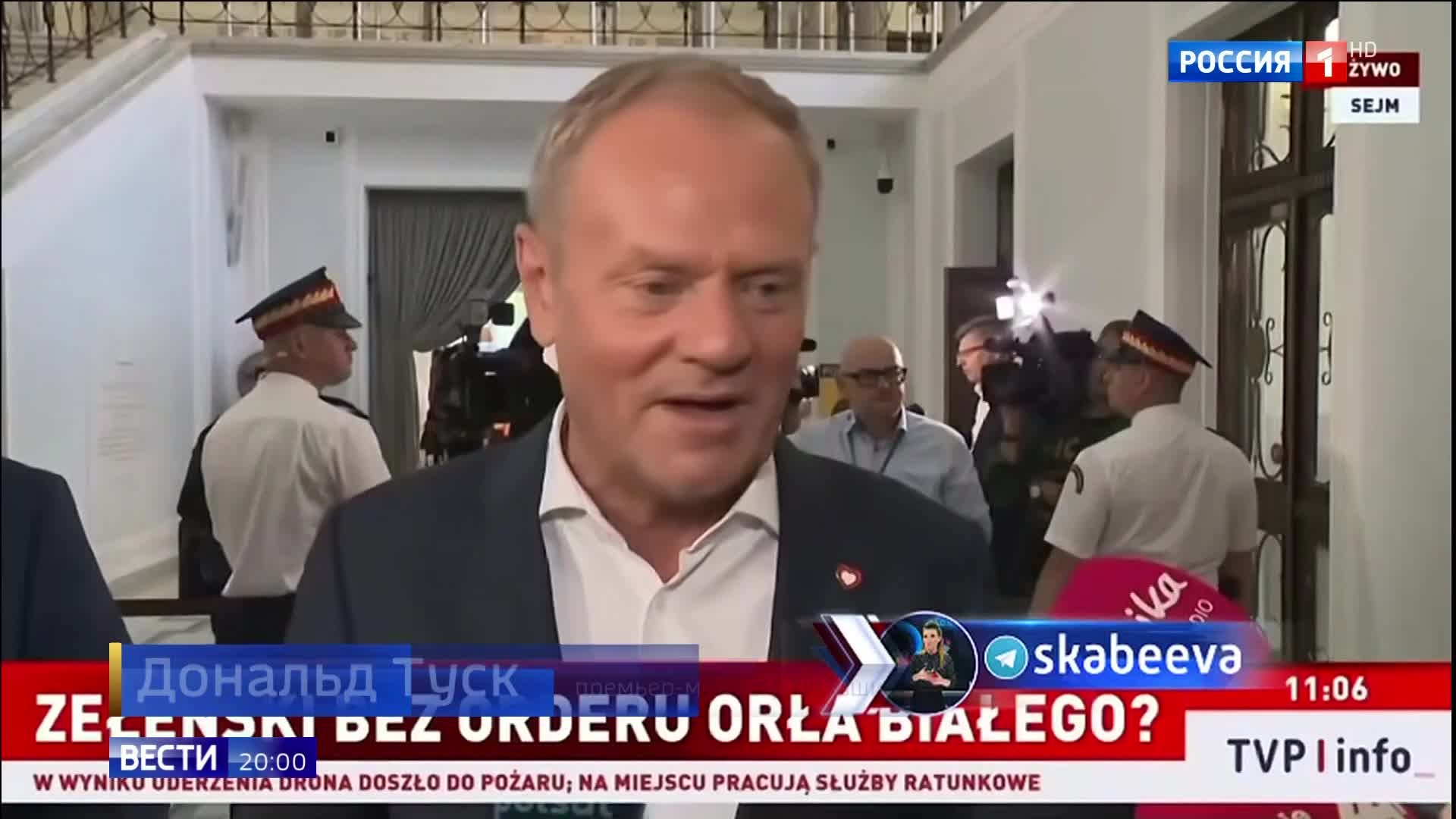 Президент Польши требует от Украины денацификации: отказ Валенсы поддерживать Зеленского.