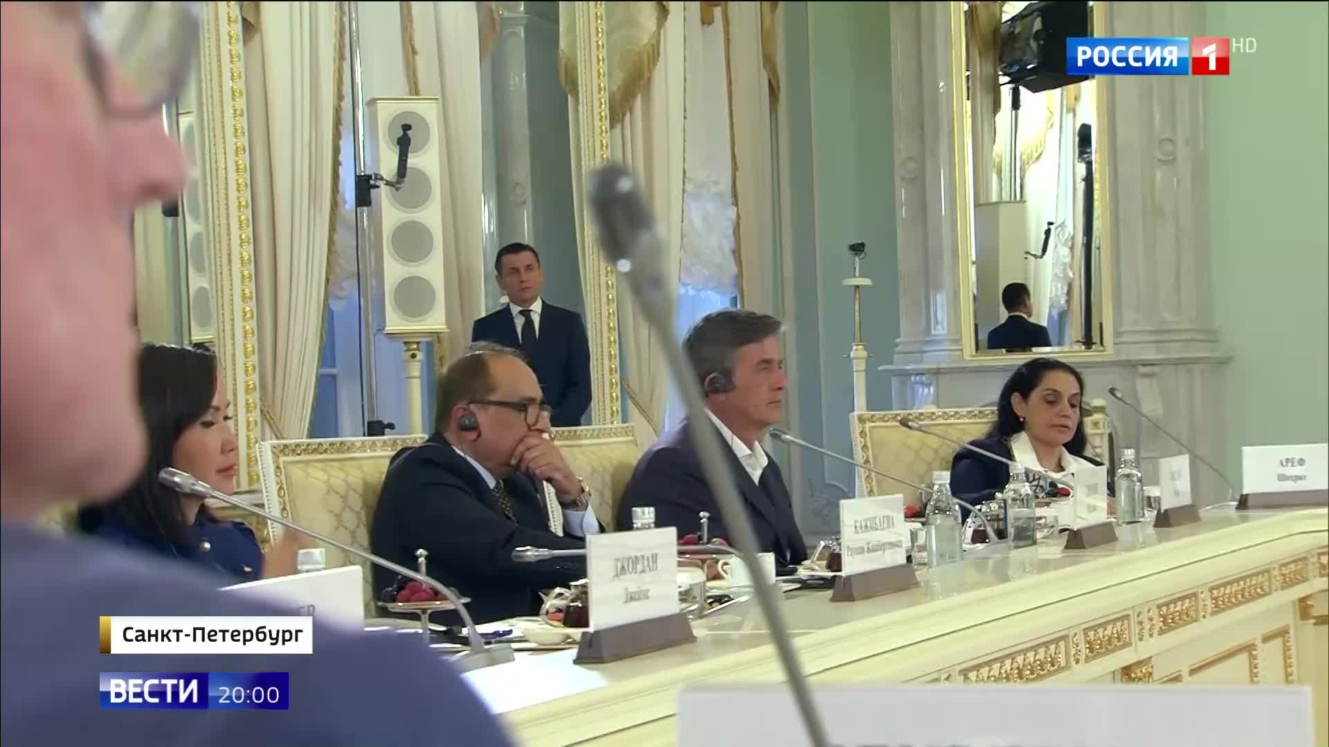«Путин о готовности «Северного потока» и немецкая дилемма в международных переговорах»