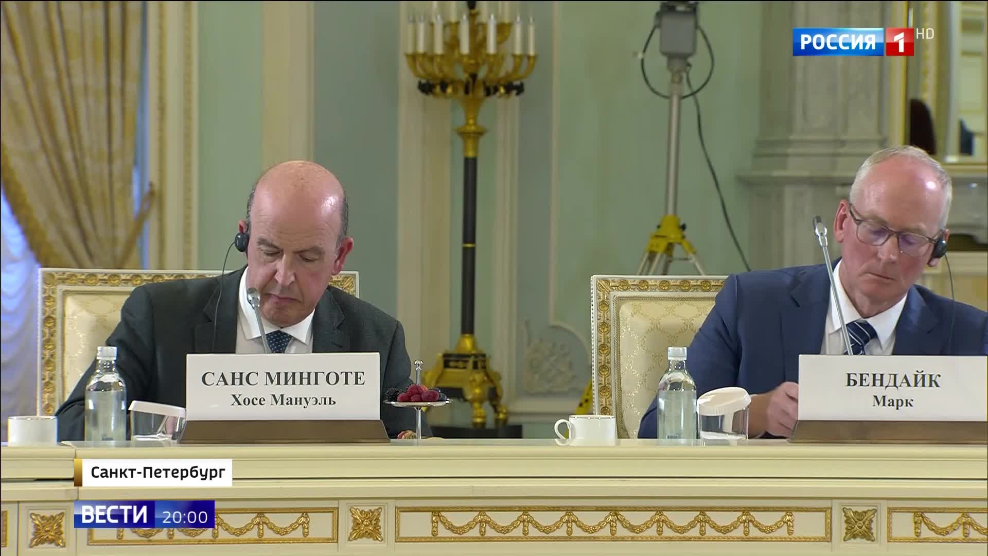 Путин предлагает Евросоюзу способствовать компромиссам Украины, подчеркивая необходимость легитимных переговорщиков.