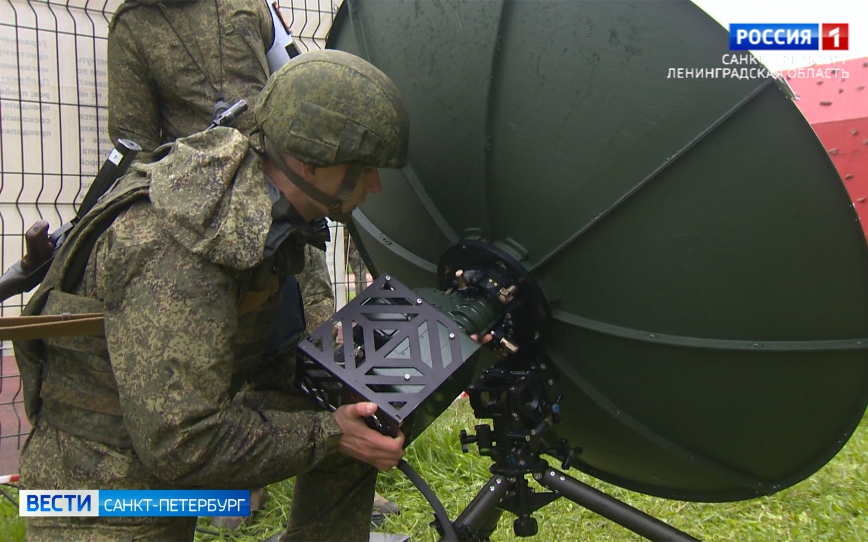 В Военной академии связи прошел конкурс "Уверенный приём - 2026"