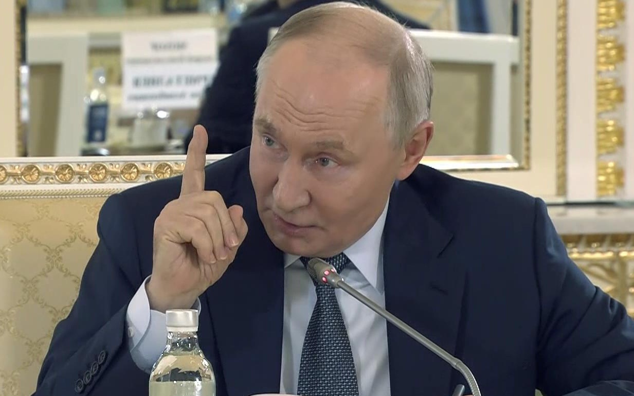 Владимир Путин на Петербургском форуме: диалог с мировыми агентствами и ключевые заявления