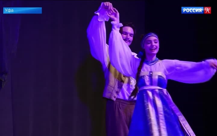 Уфа проводила "Театральный поезд"