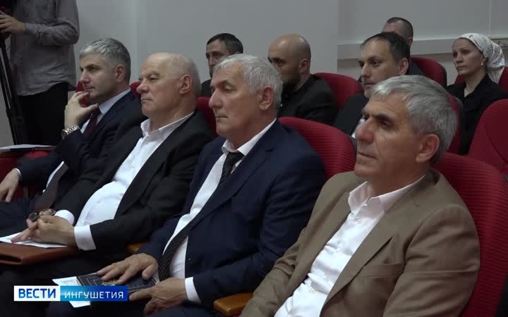 Главный налоговый инспектор Ингушетии провел семинар с чиновниками
