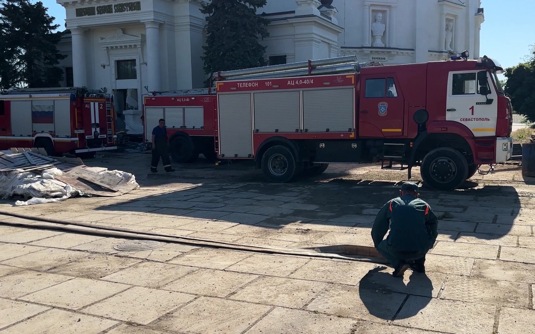 Пожар в музее обороны Севастополя: последствия беспилотной атаки устранены.